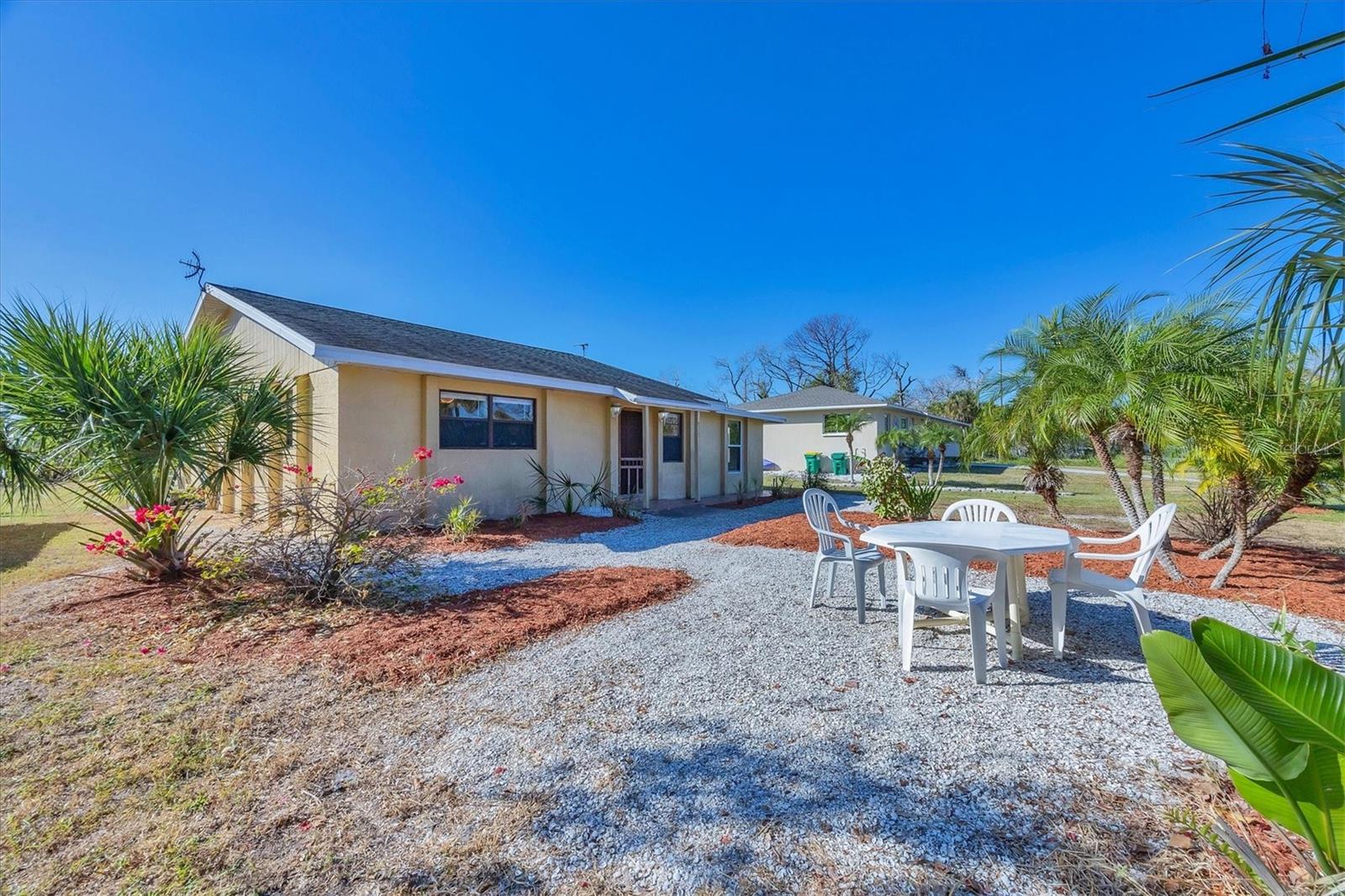 Image 21 of 23 For 831 1st Street