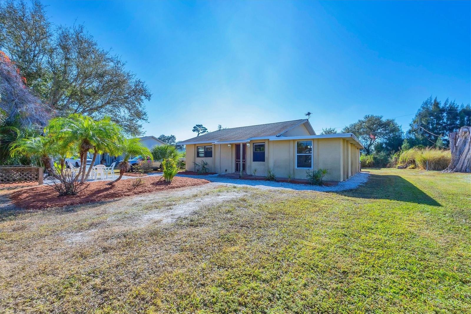 Image 22 of 23 For 831 1st Street