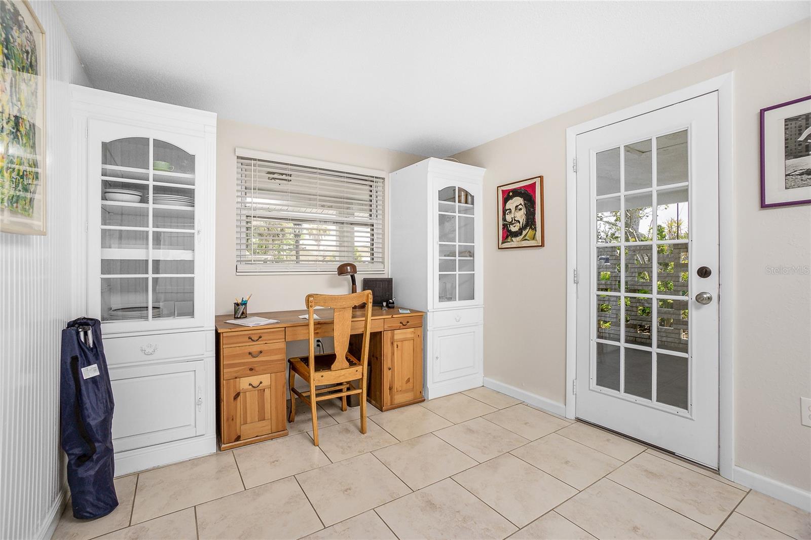 Image 19 of 38 For 1725 Blue Bird Lane