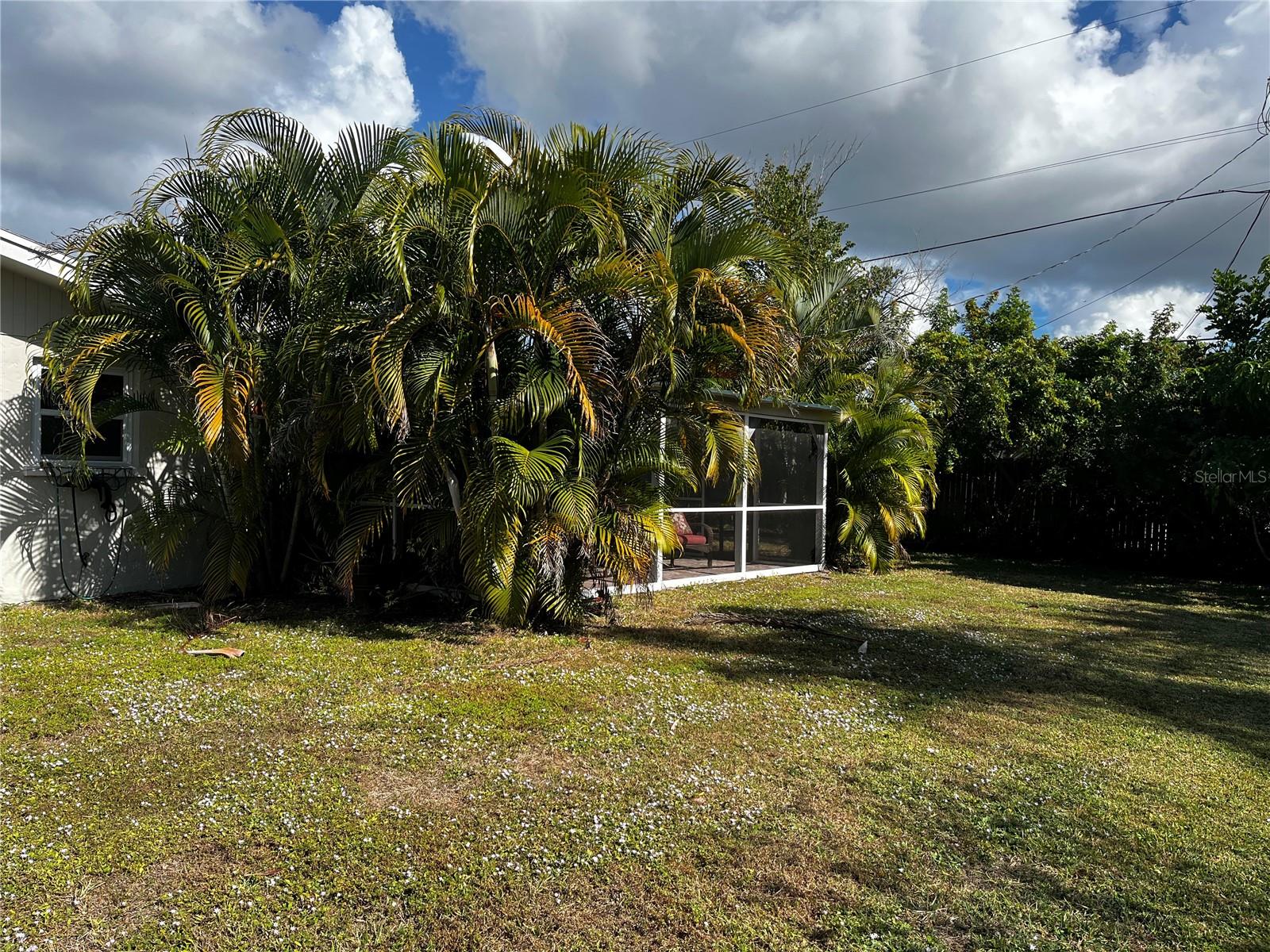 Image 35 of 38 For 1725 Blue Bird Lane