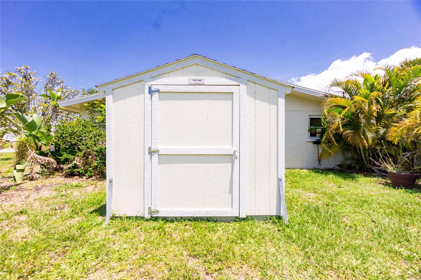 Image 36 of 38 For 1725 Blue Bird Lane