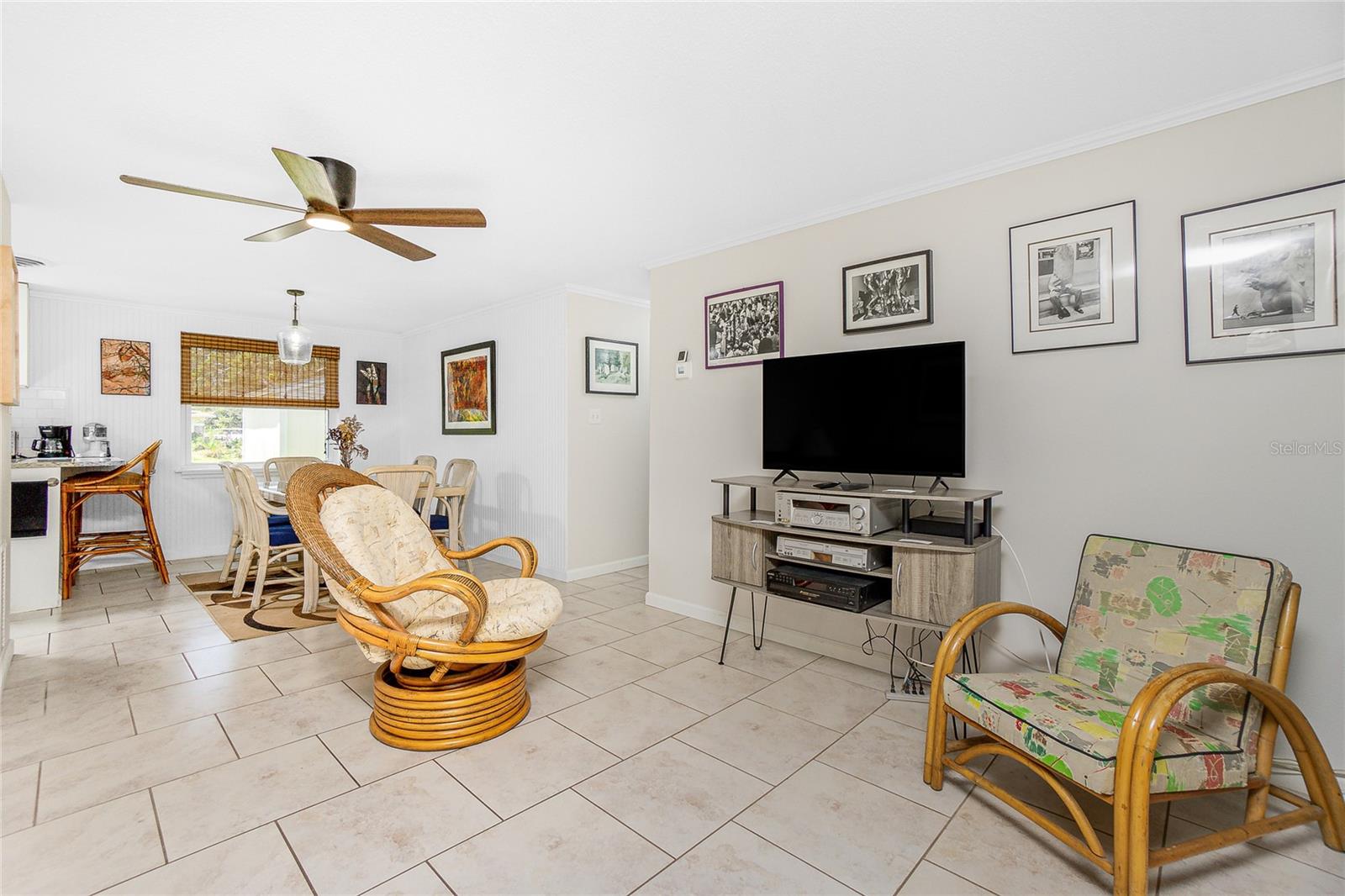 Image 6 of 38 For 1725 Blue Bird Lane