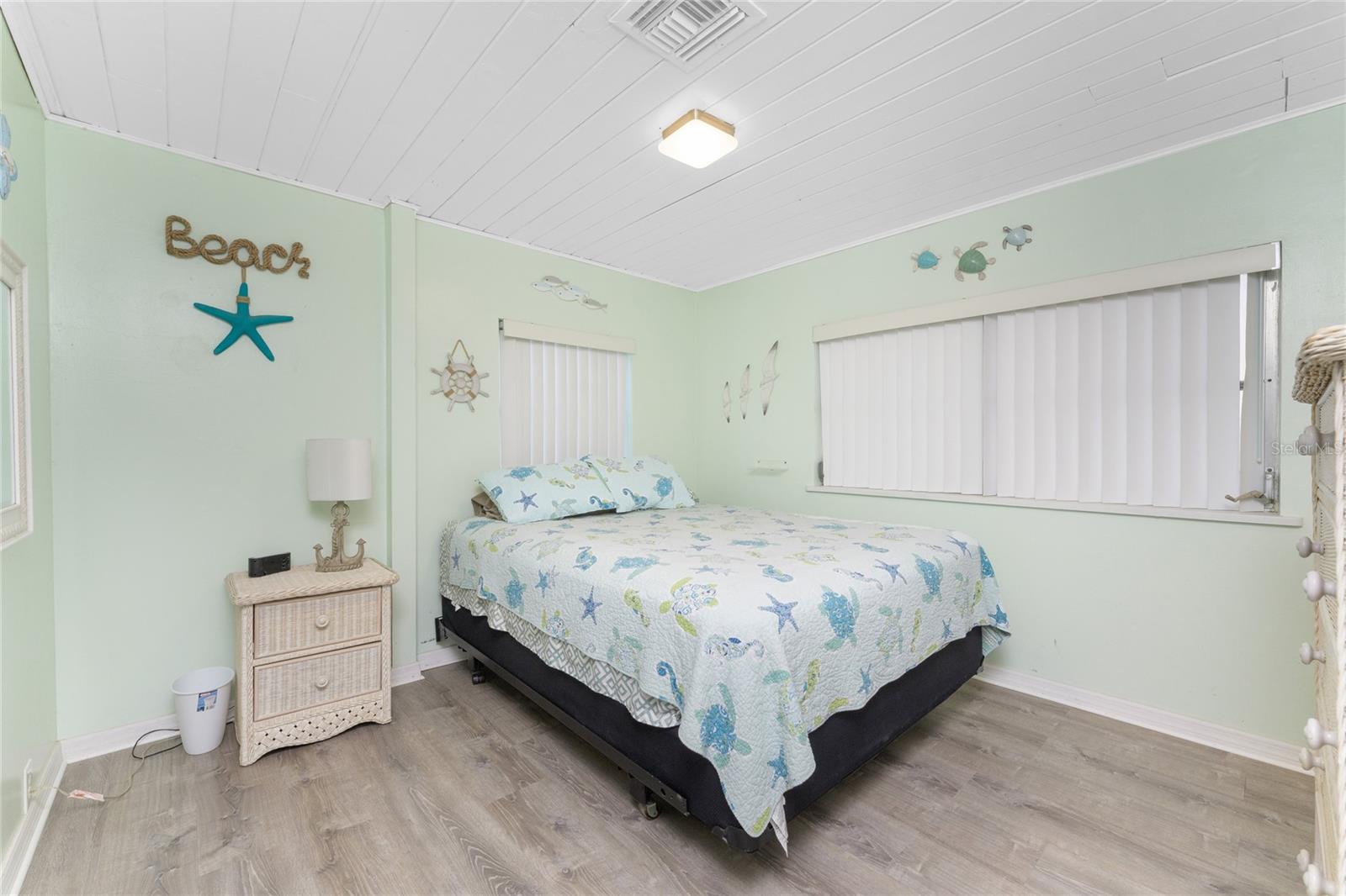 Image 13 of 45 For 619 Via Cala