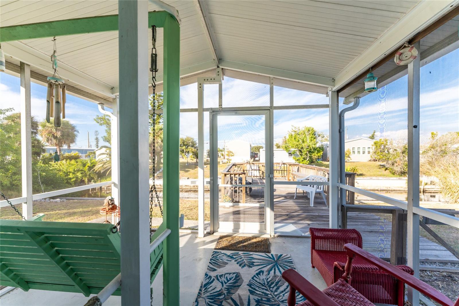 Image 24 of 45 For 619 Via Cala