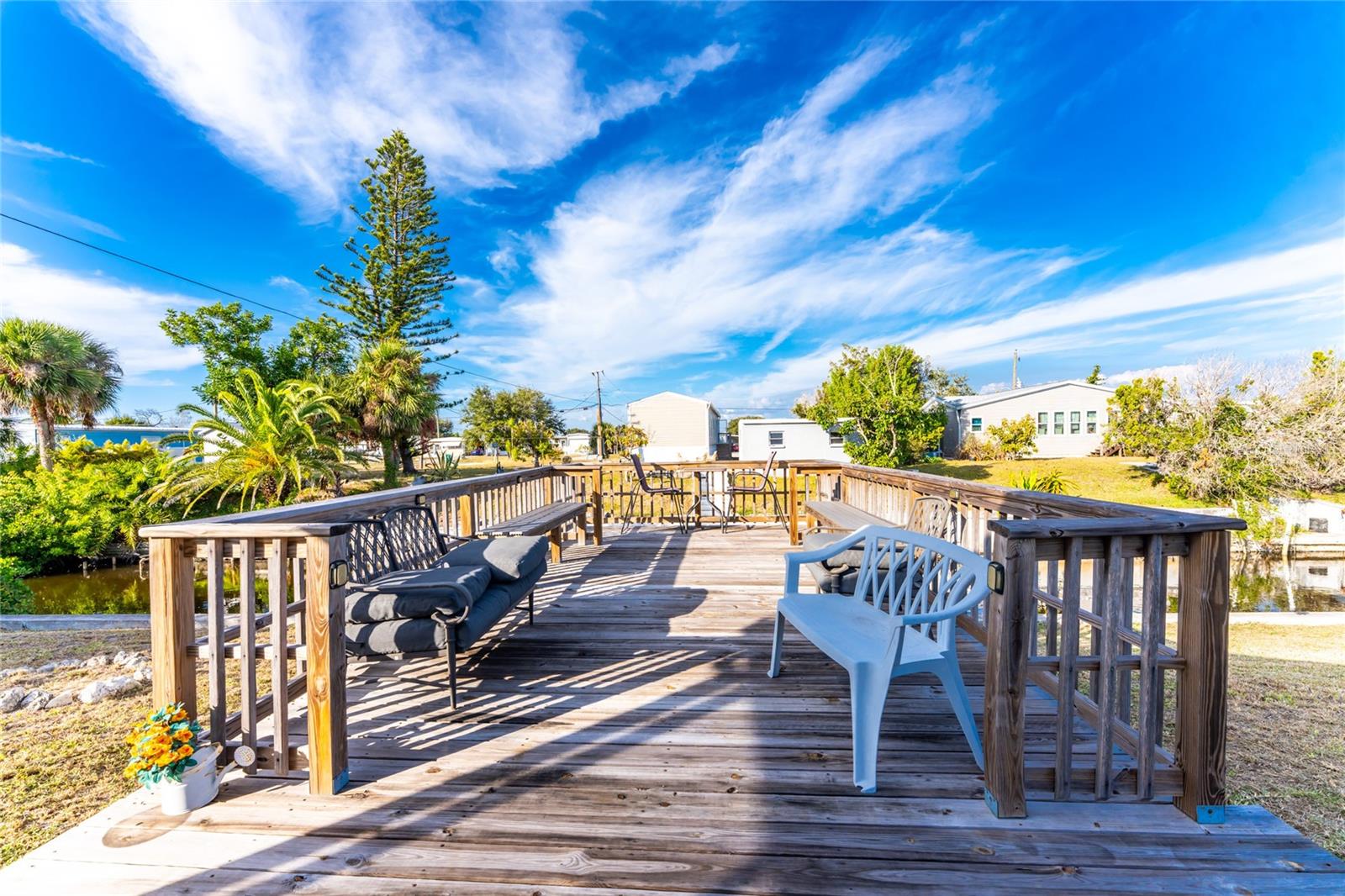 Image 27 of 45 For 619 Via Cala