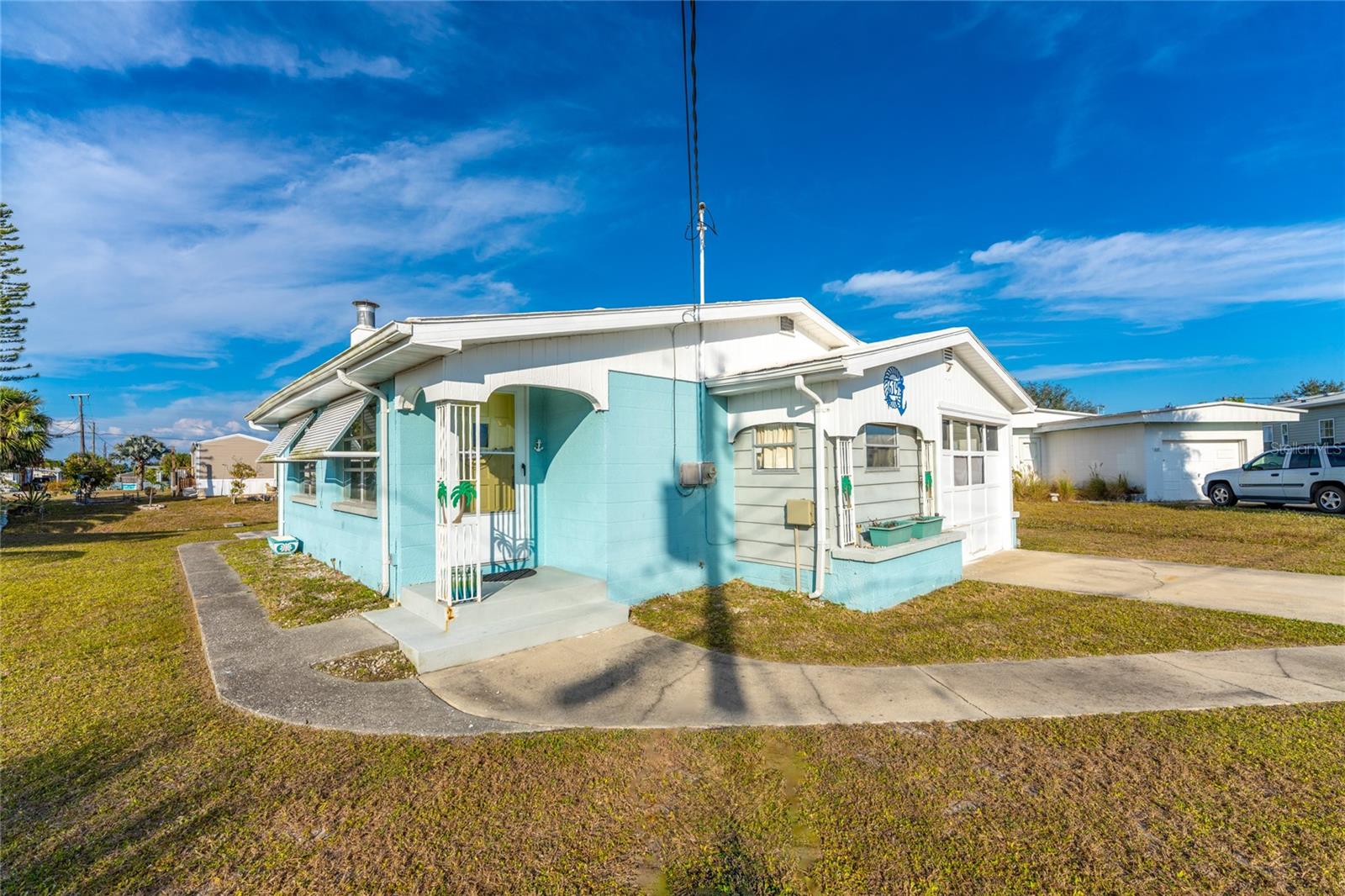 Image 30 of 45 For 619 Via Cala