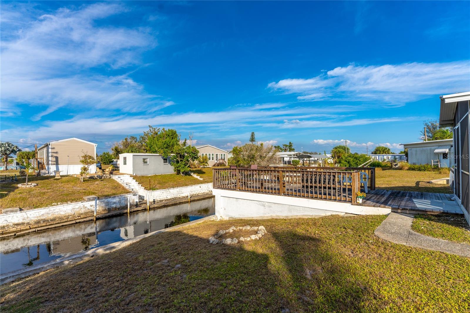 Image 34 of 45 For 619 Via Cala