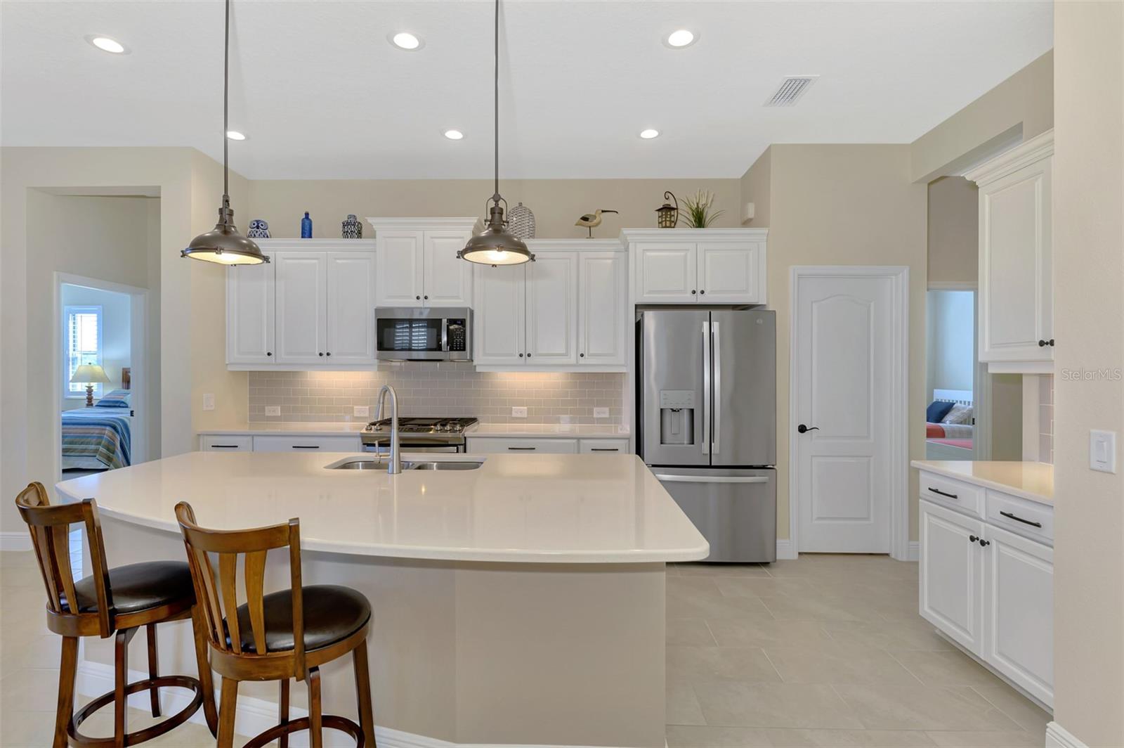 Image 17 of 76 For 26636 Irwin Drive