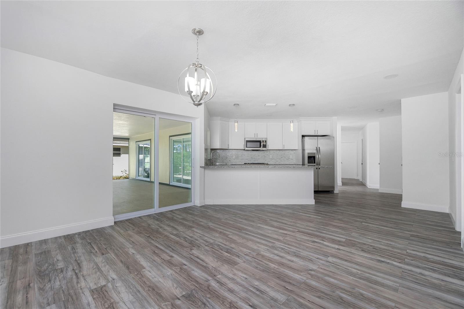 Image 12 of 24 For 1081 Humboldt Street