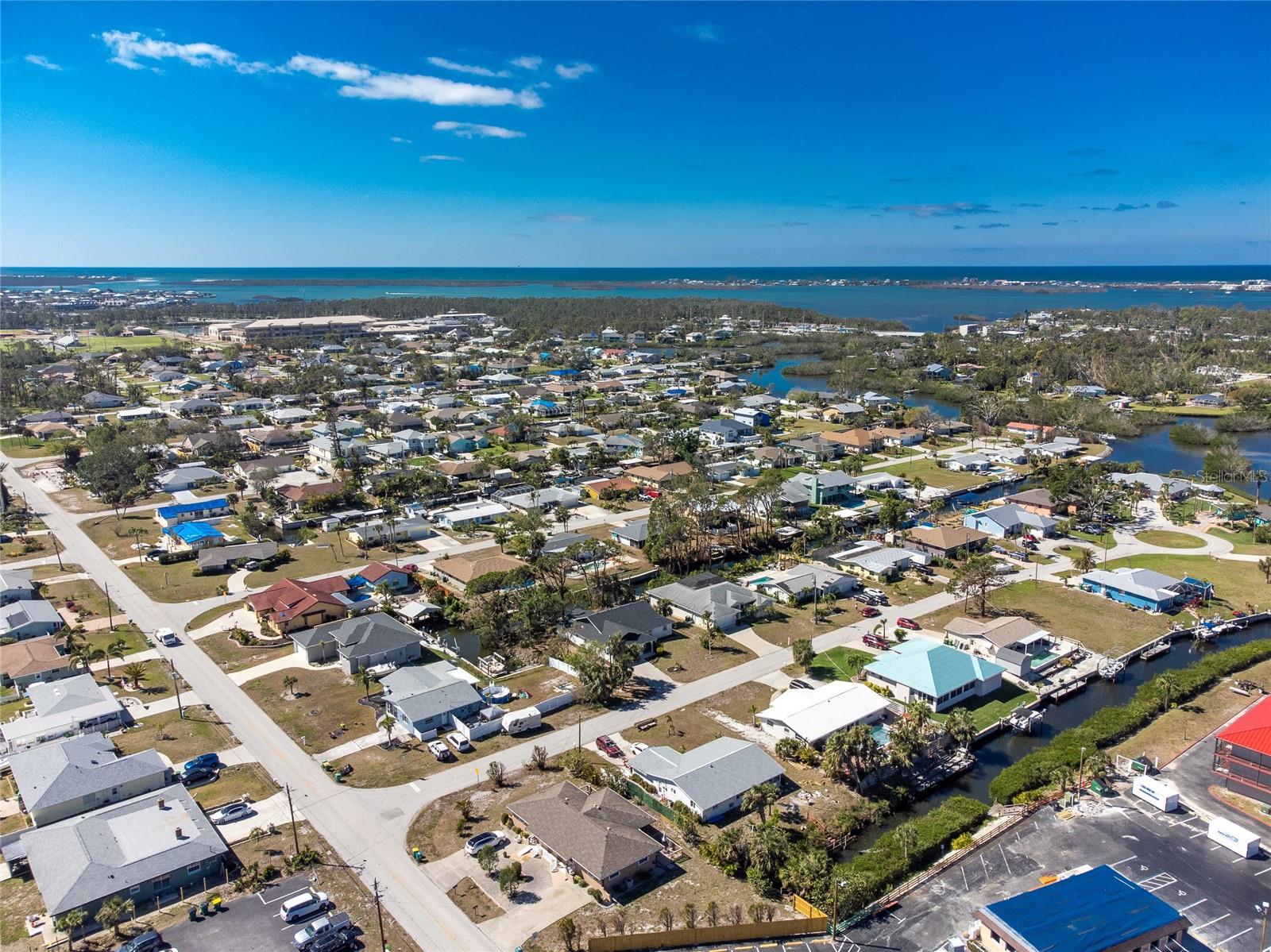 Image 21 of 24 For 1081 Humboldt Street