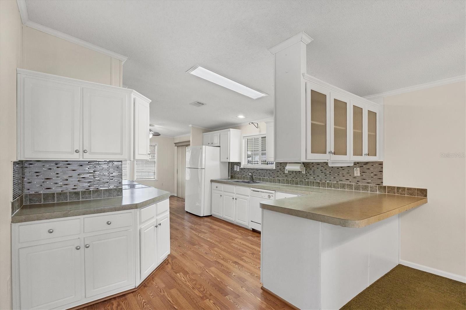 Image 11 of 38 For 9077 Pinehaven Way