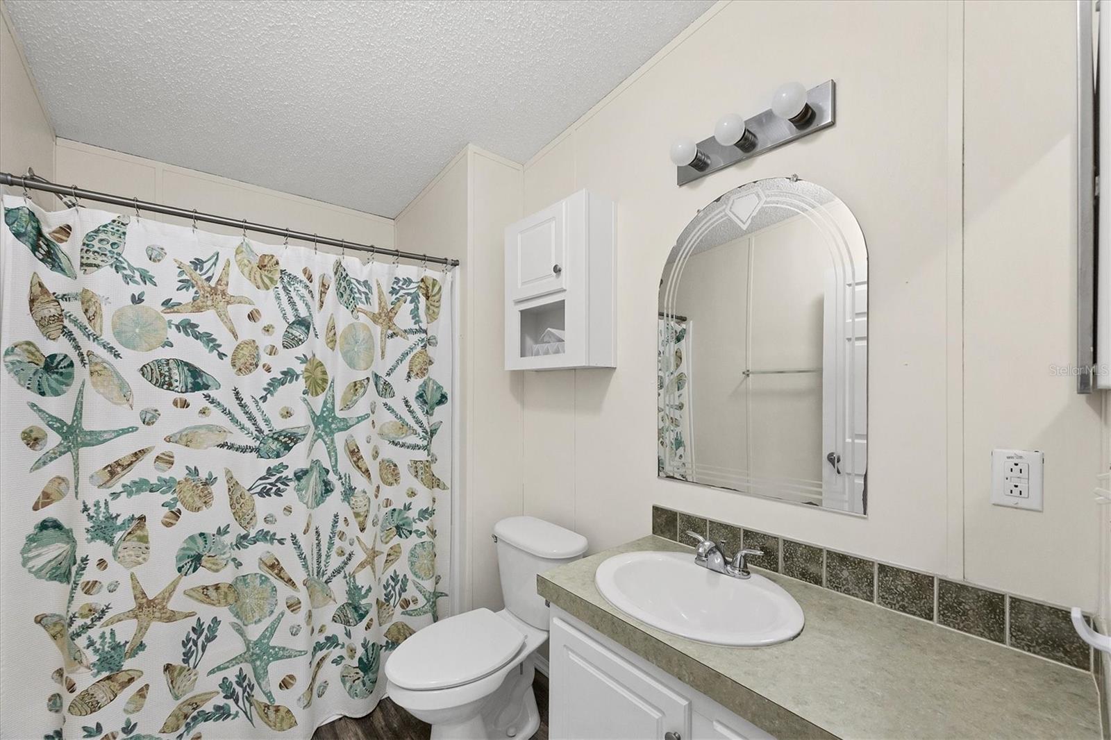 Image 23 of 38 For 9077 Pinehaven Way