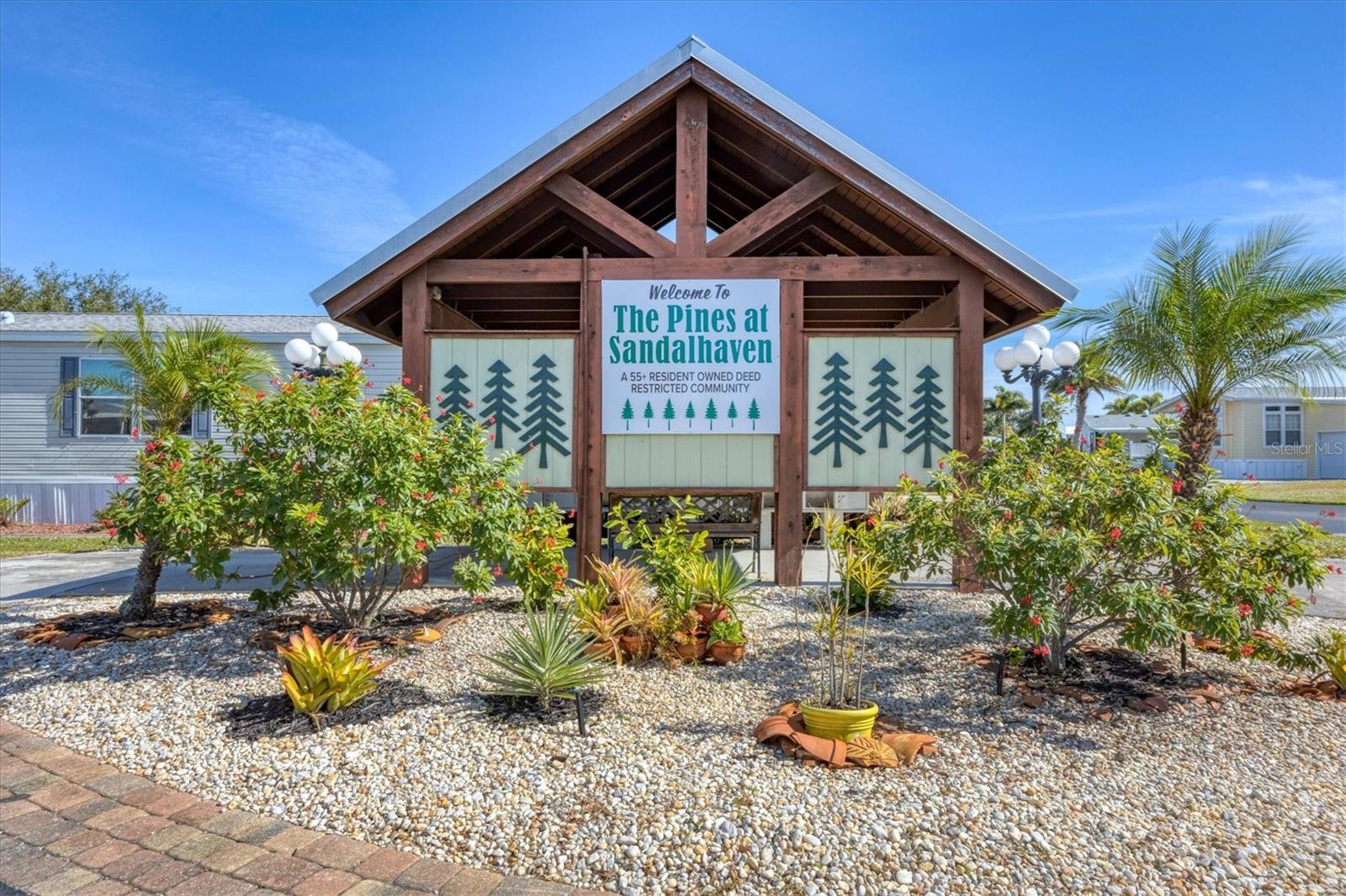 Image 29 of 38 For 9077 Pinehaven Way