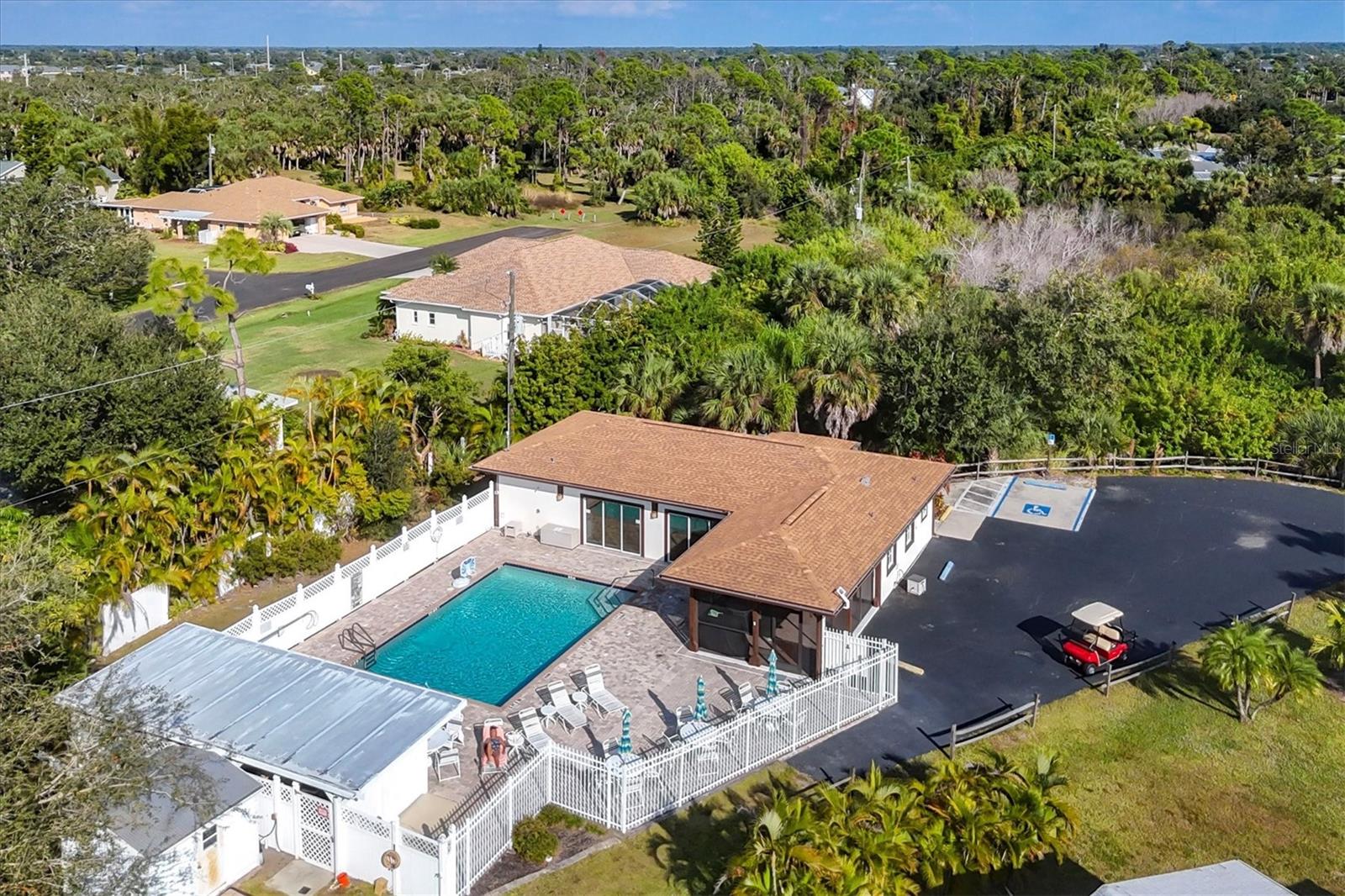 Image 30 of 38 For 9077 Pinehaven Way