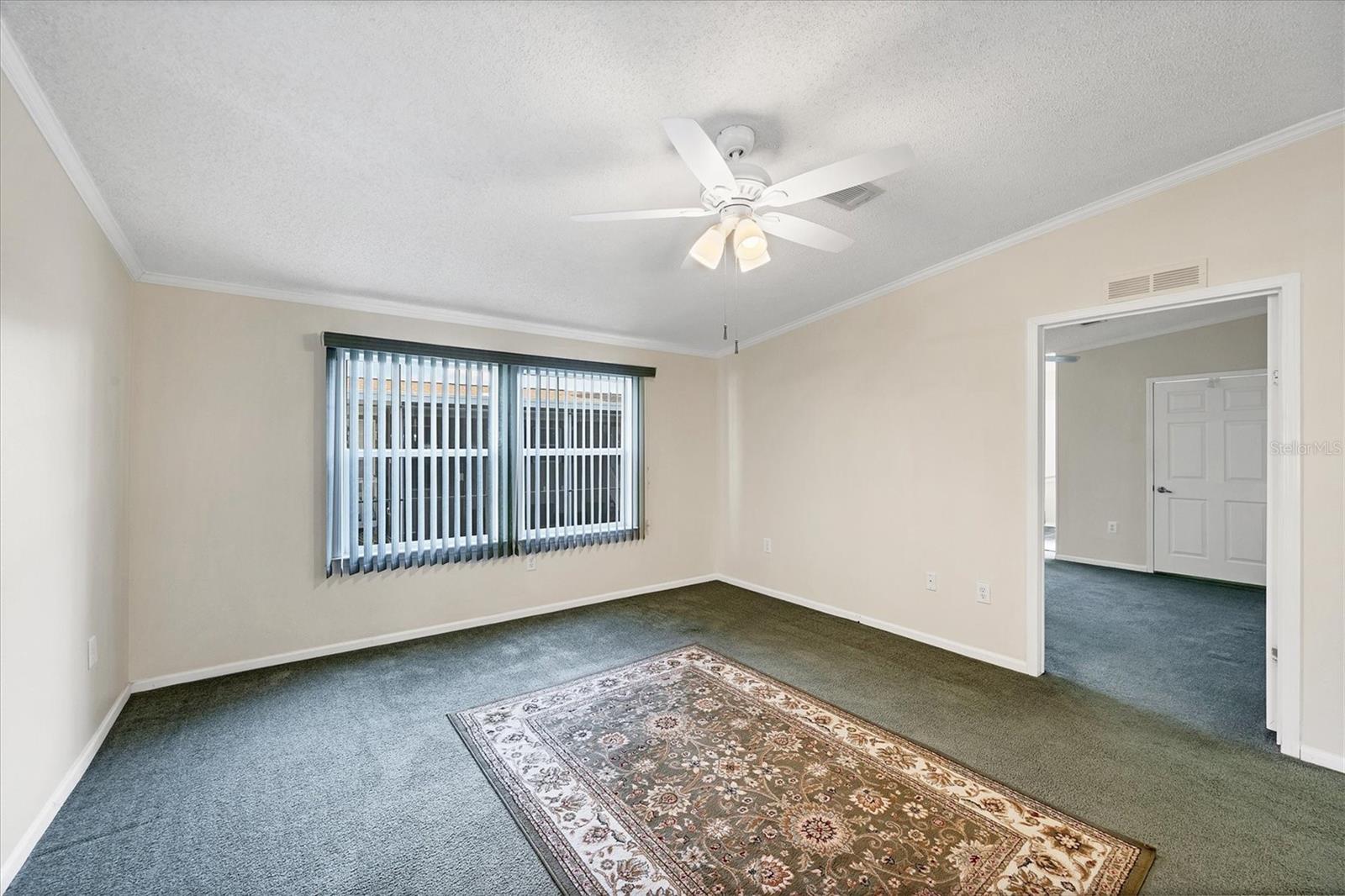 Image 5 of 38 For 9077 Pinehaven Way