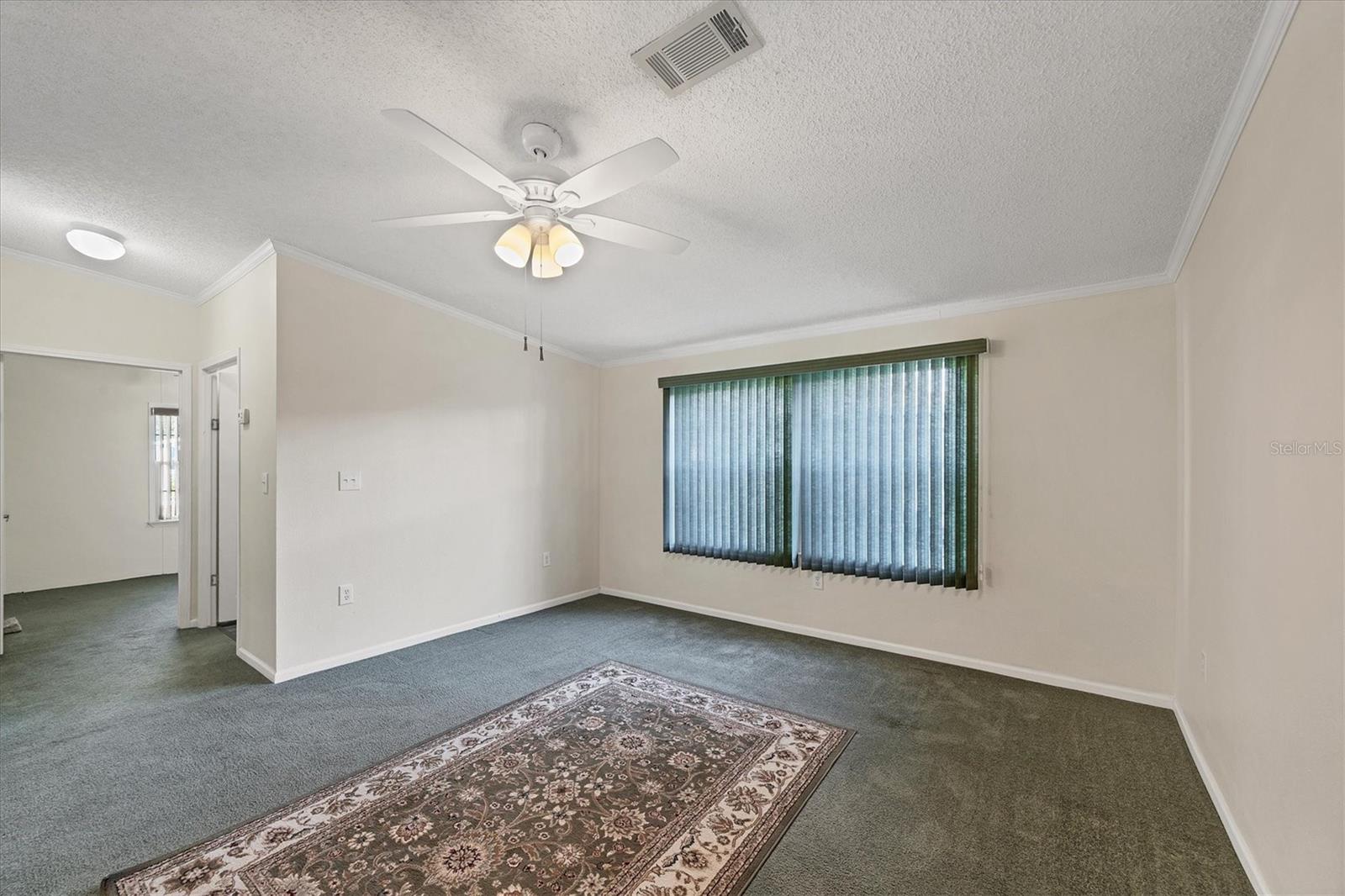 Image 6 of 38 For 9077 Pinehaven Way