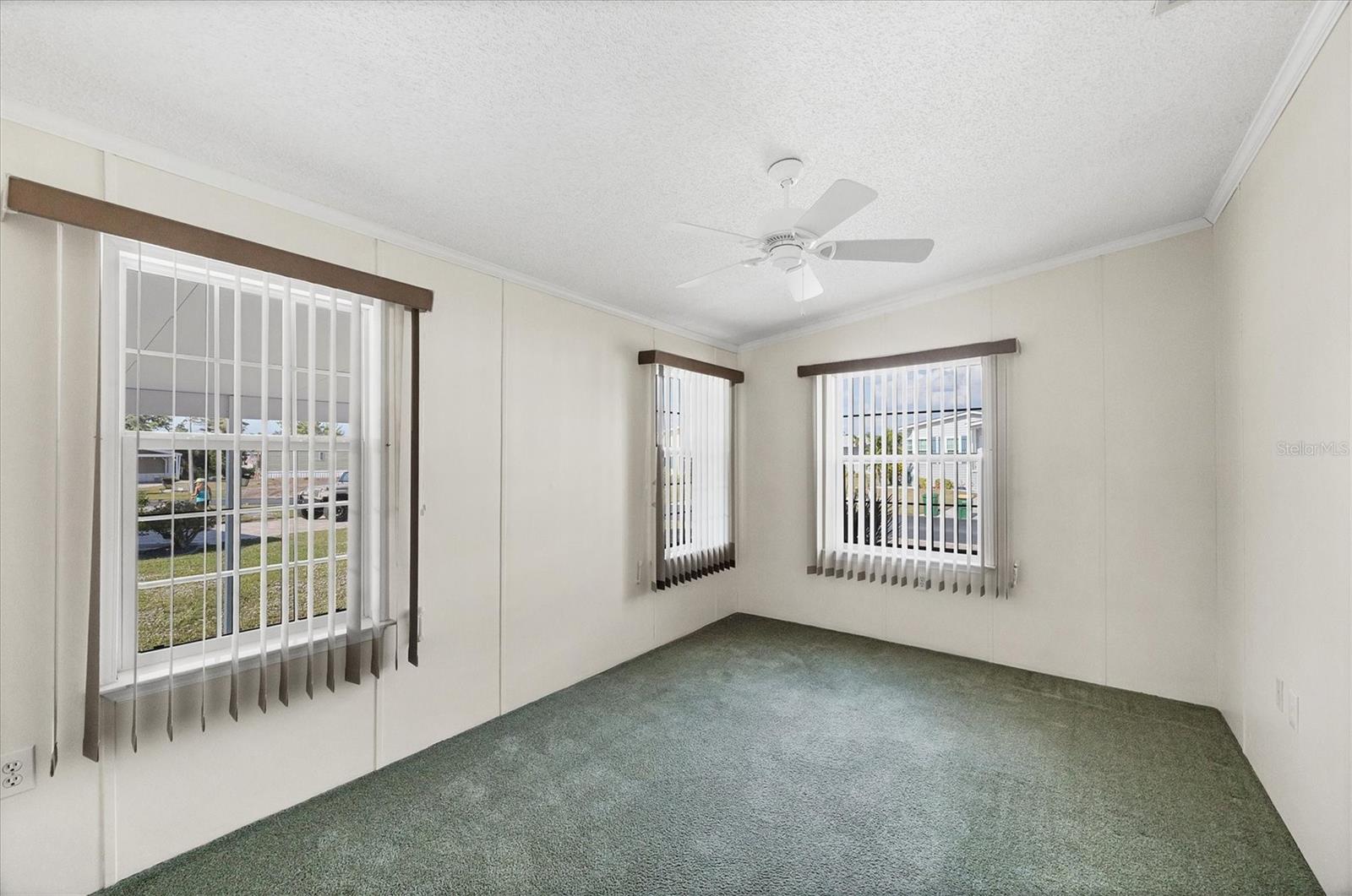 Image 9 of 38 For 9077 Pinehaven Way