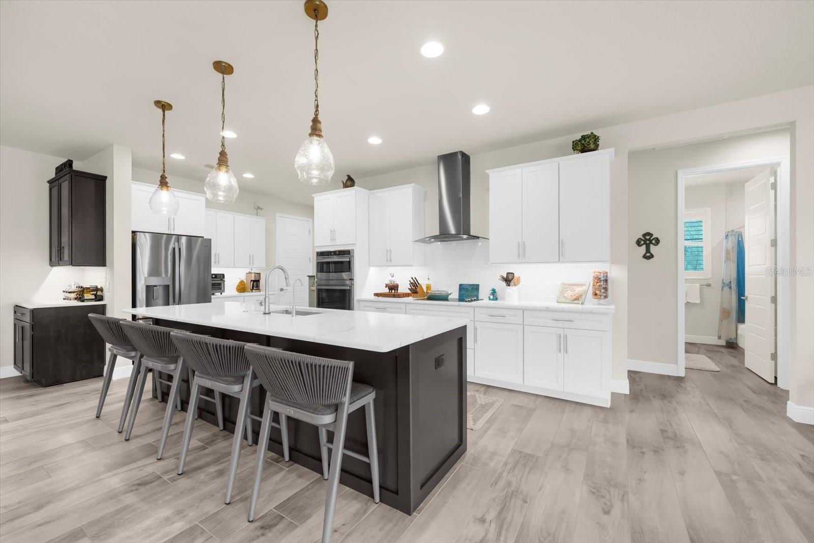 Image 13 of 53 For 15872 Melport Circle