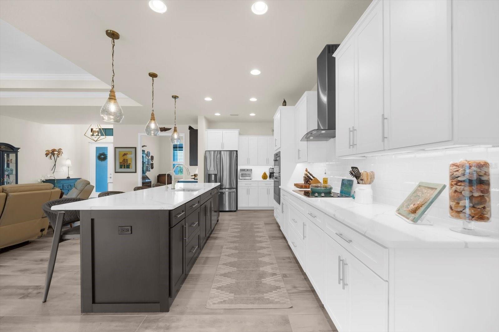 Image 14 of 53 For 15872 Melport Circle