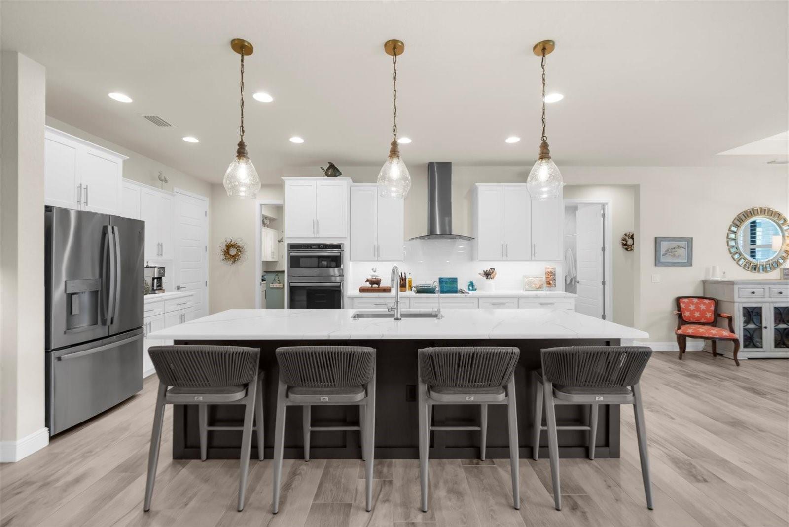 Image 15 of 53 For 15872 Melport Circle