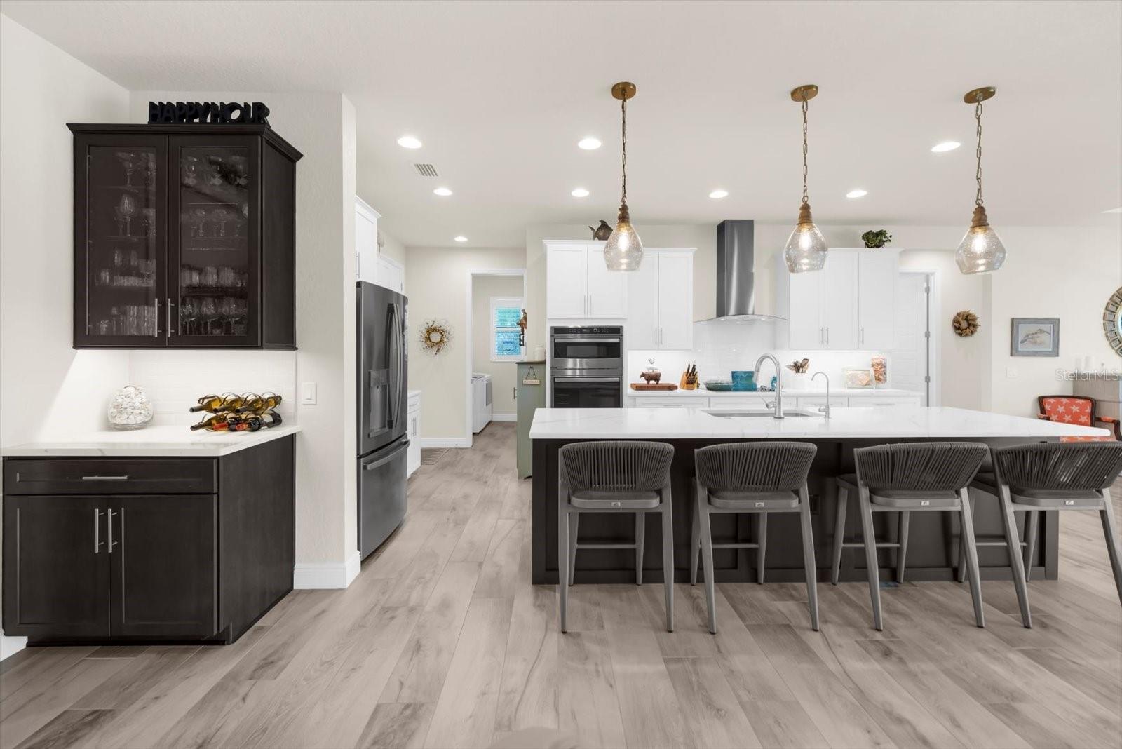 Image 18 of 53 For 15872 Melport Circle