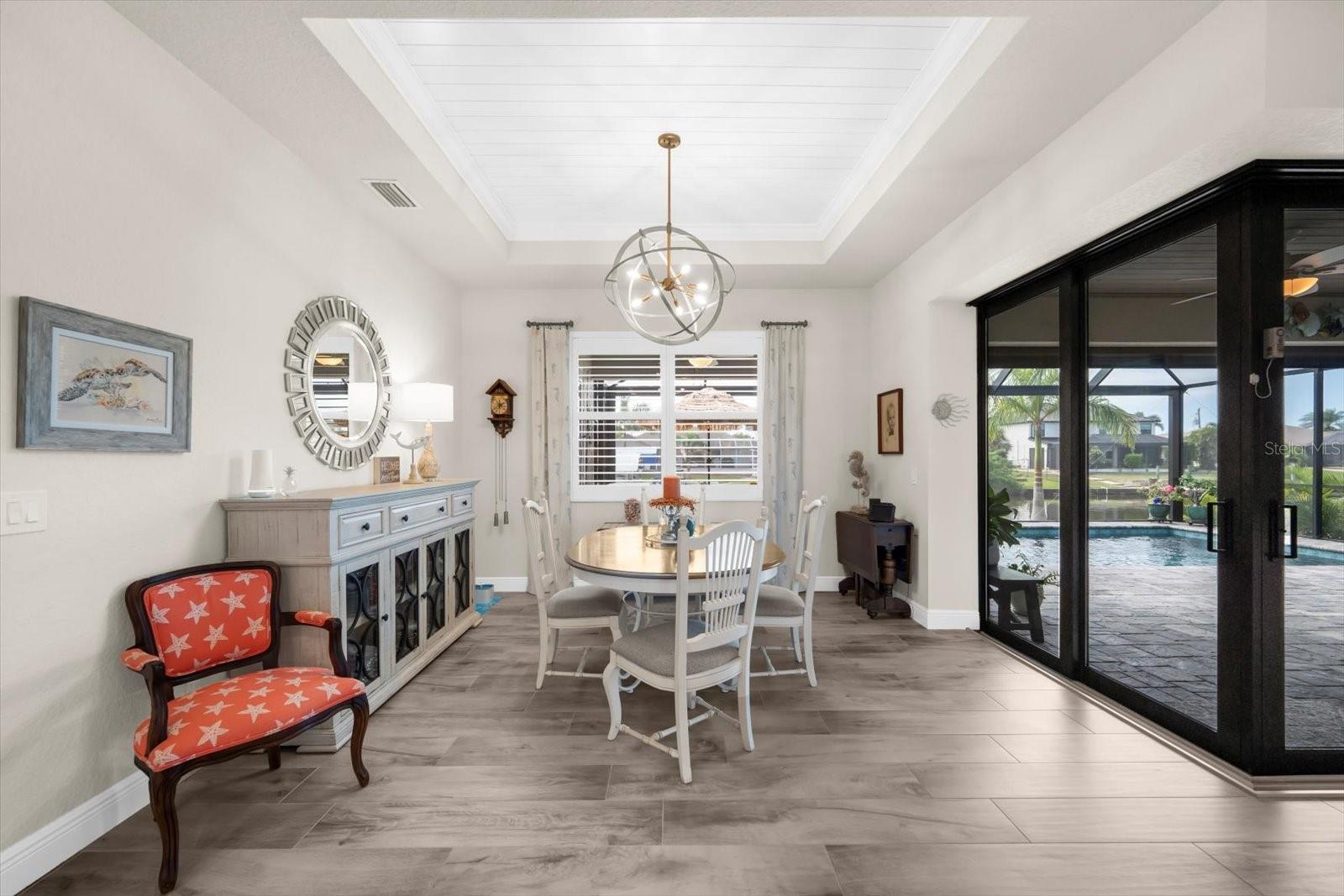 Image 20 of 53 For 15872 Melport Circle