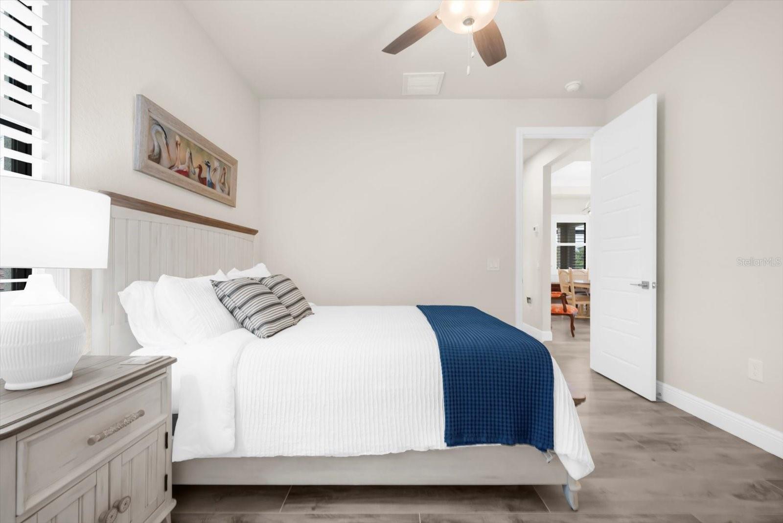 Image 32 of 53 For 15872 Melport Circle