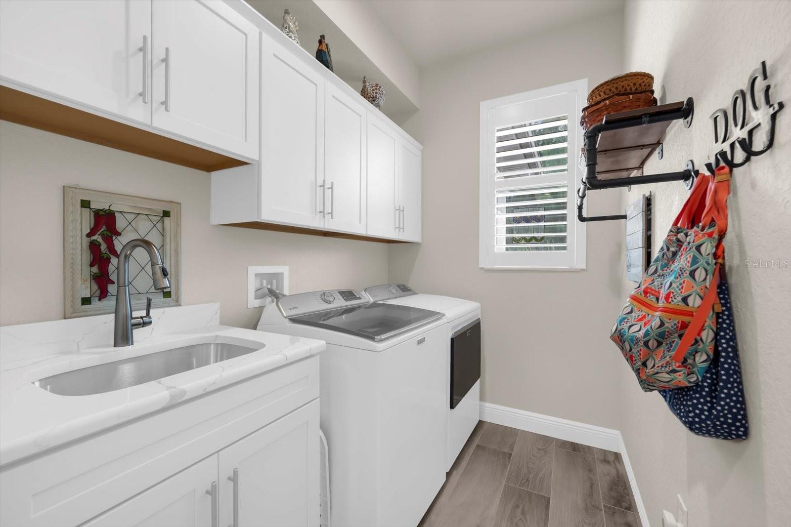 Image 34 of 53 For 15872 Melport Circle