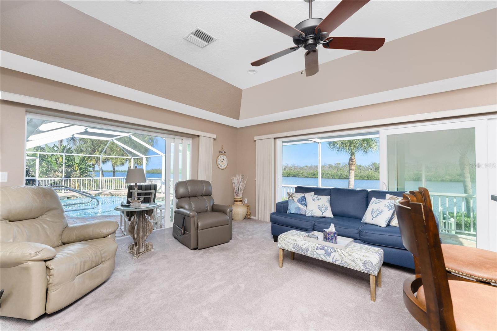 Image 18 of 71 For 310 Coral Creek Drive