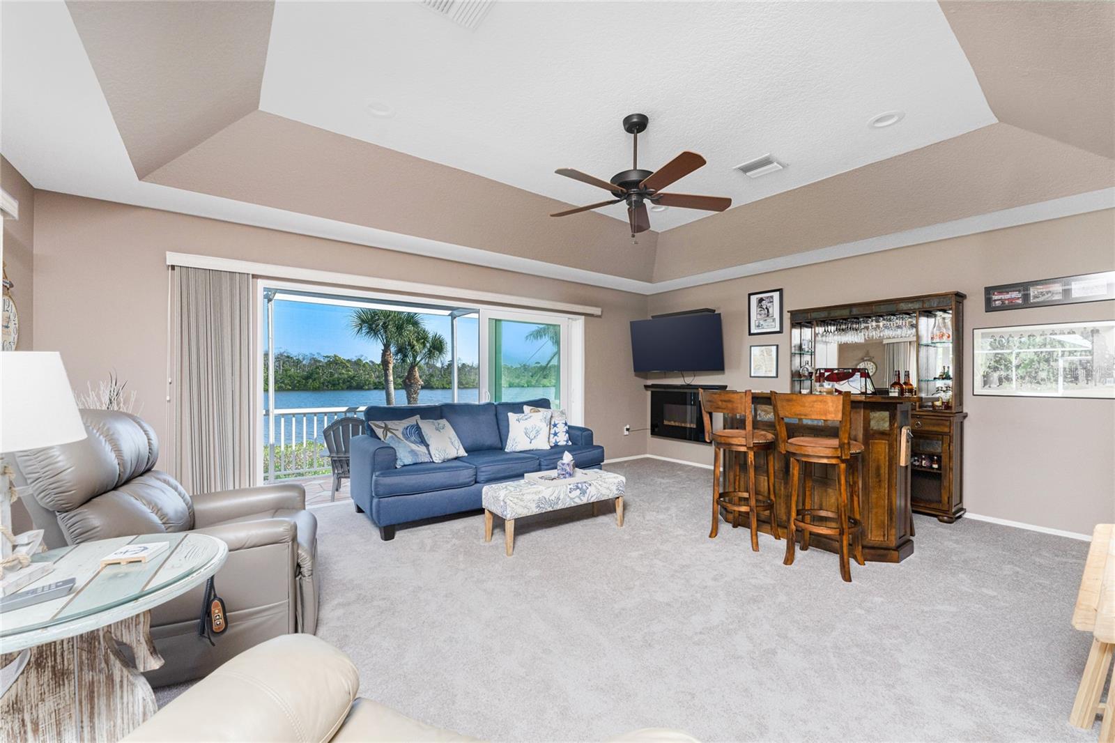 Image 19 of 71 For 310 Coral Creek Drive