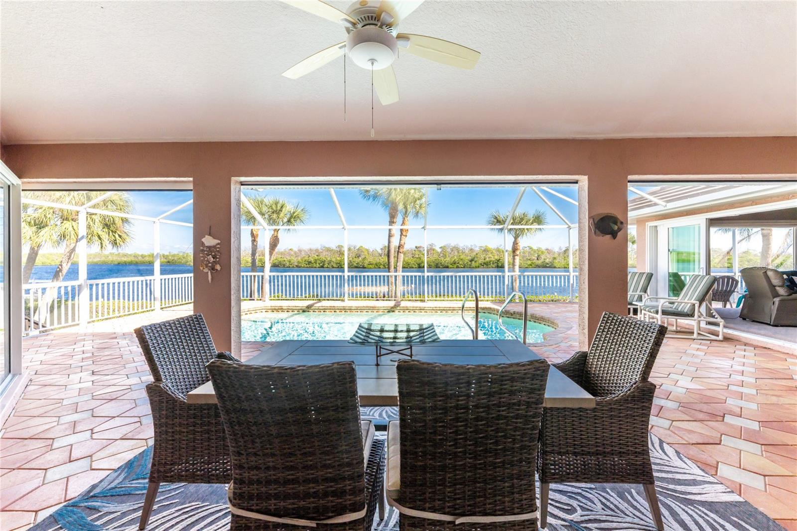 Image 42 of 71 For 310 Coral Creek Drive