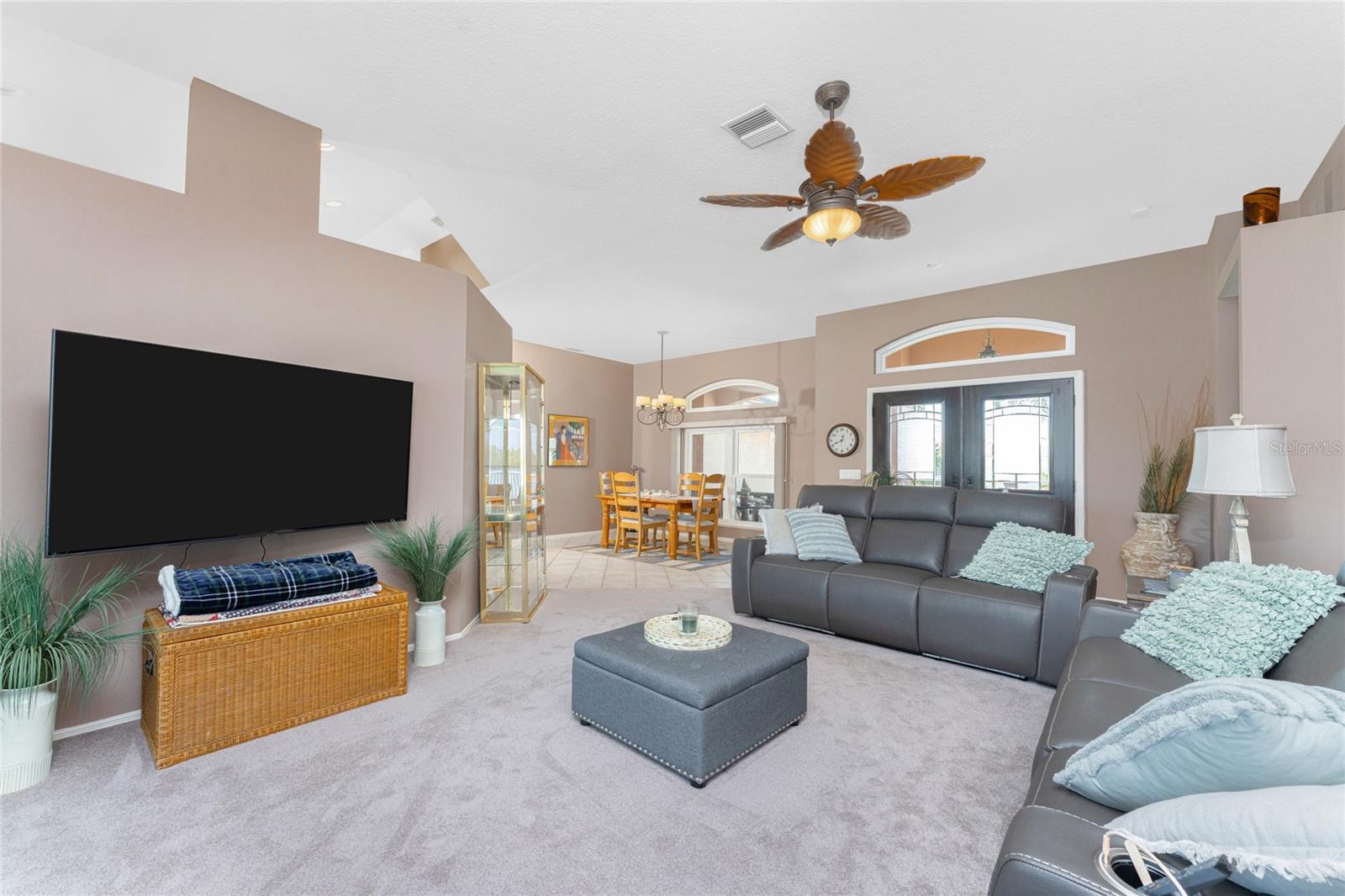 Image 6 of 71 For 310 Coral Creek Drive