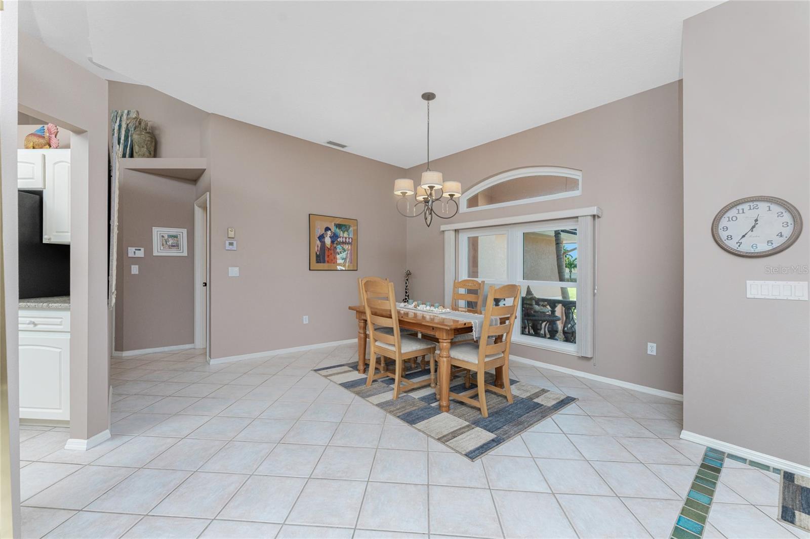 Image 9 of 71 For 310 Coral Creek Drive