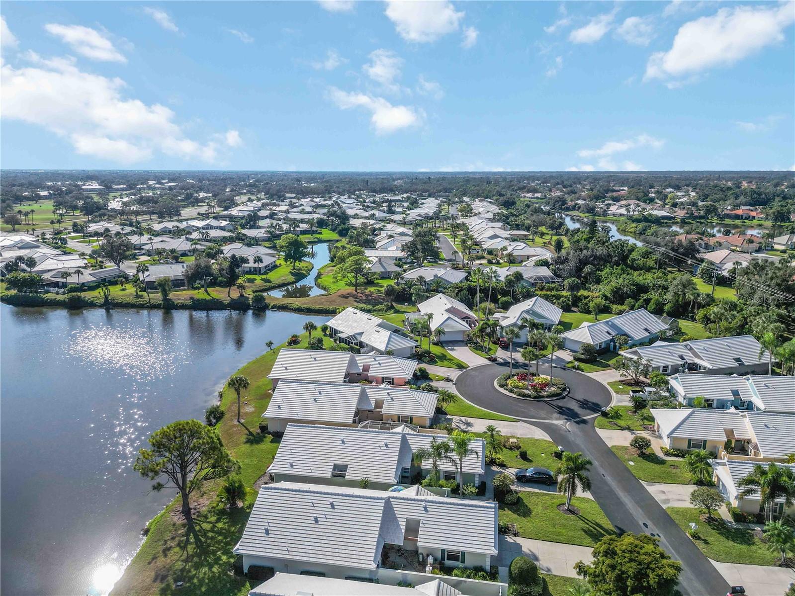 Image 54 of 66 For 805 Harrington Lake Drive N 76