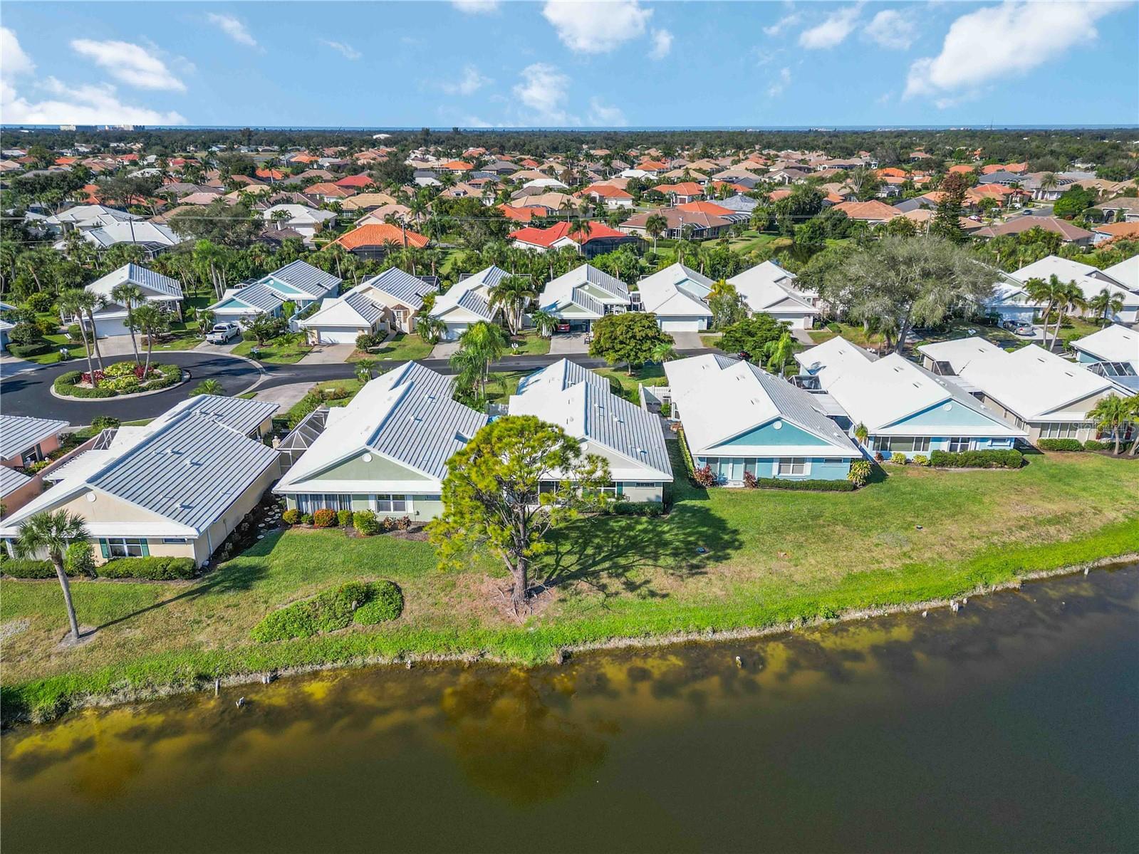 Image 57 of 66 For 805 Harrington Lake Drive N 76