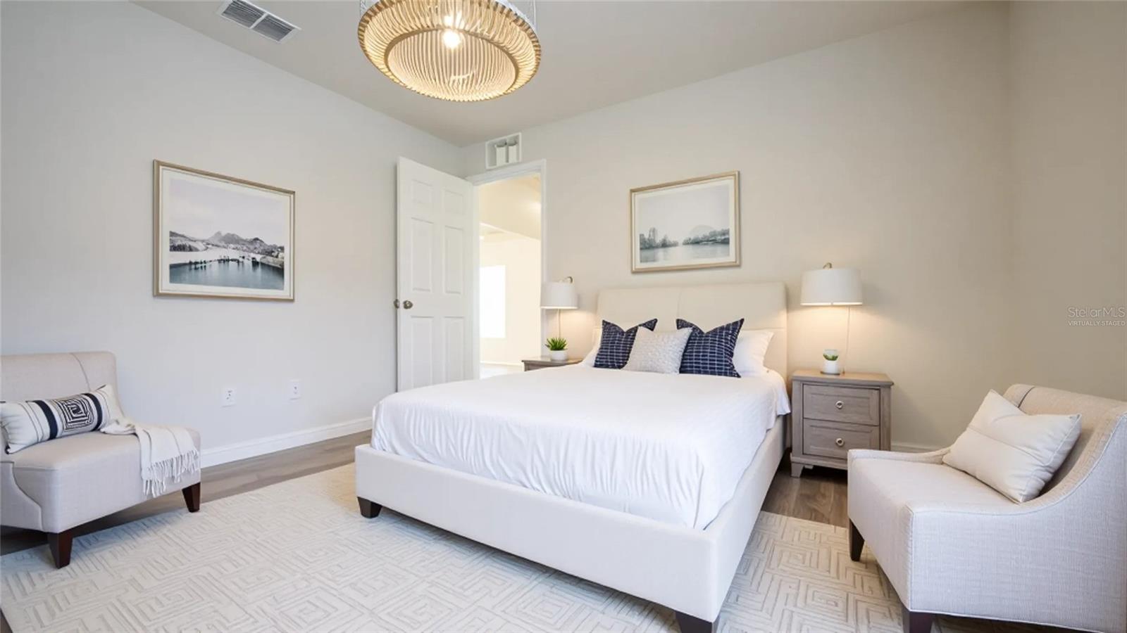 Image 13 of 37 For 11057 & 11059 Pendleton Avenue