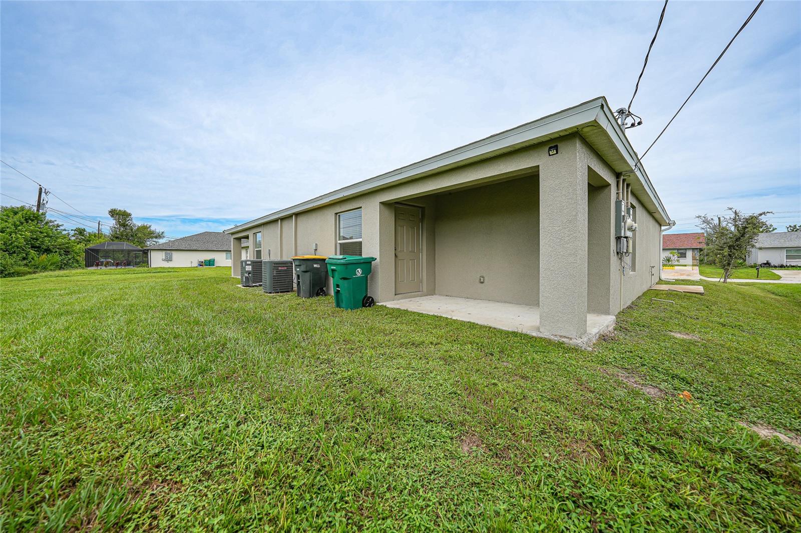 Image 23 of 37 For 11057 & 11059 Pendleton Avenue