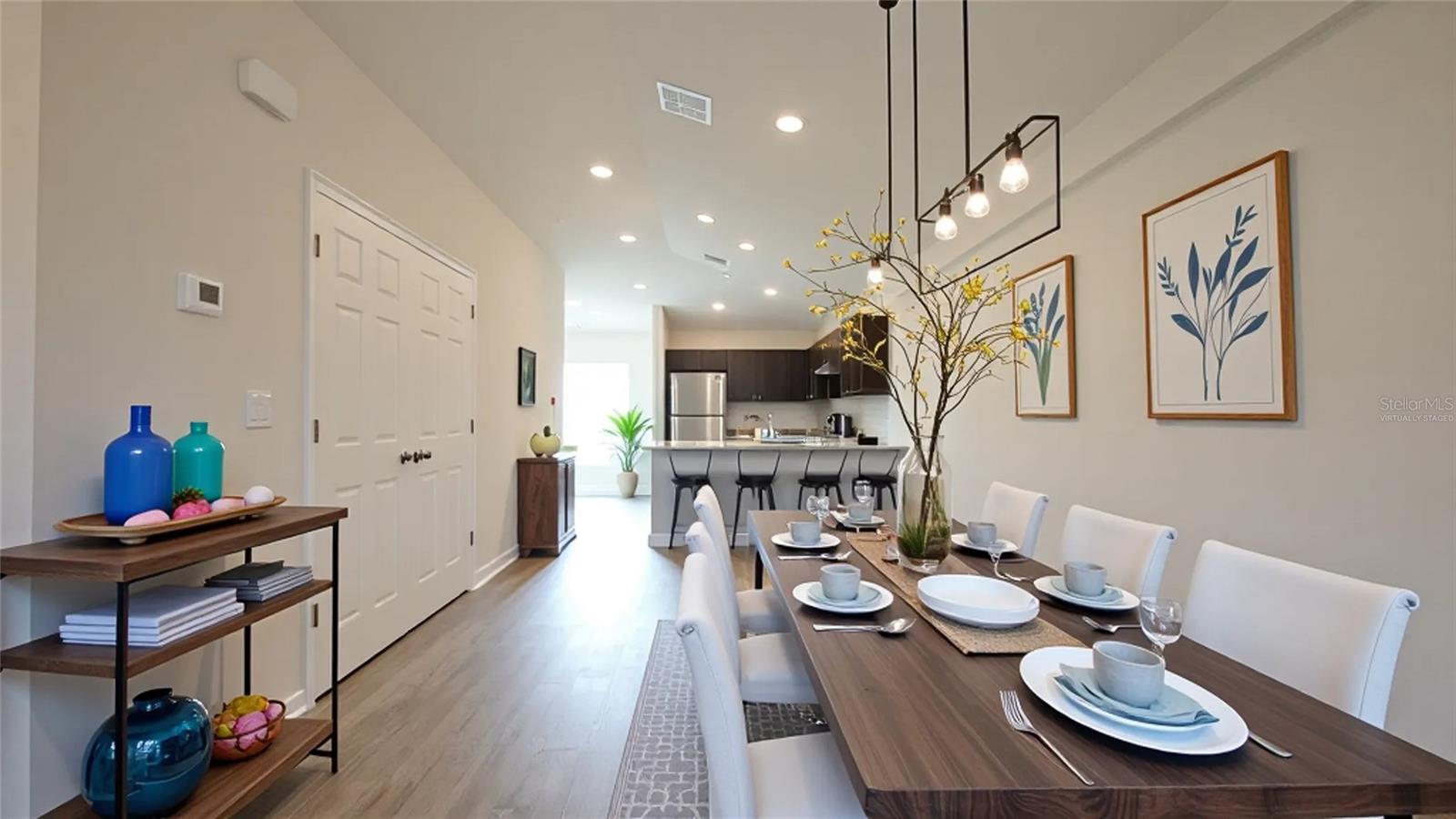 Image 4 of 37 For 11057 & 11059 Pendleton Avenue