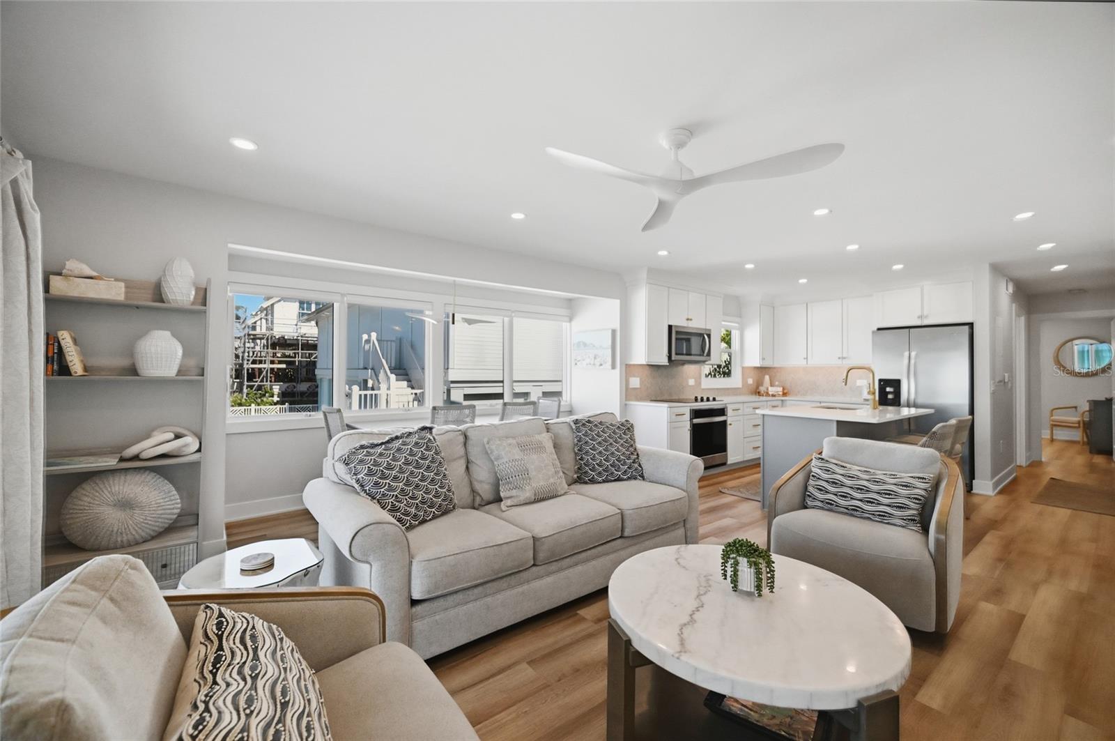 Image 13 of 35 For 380 Gulf Boulevard 1