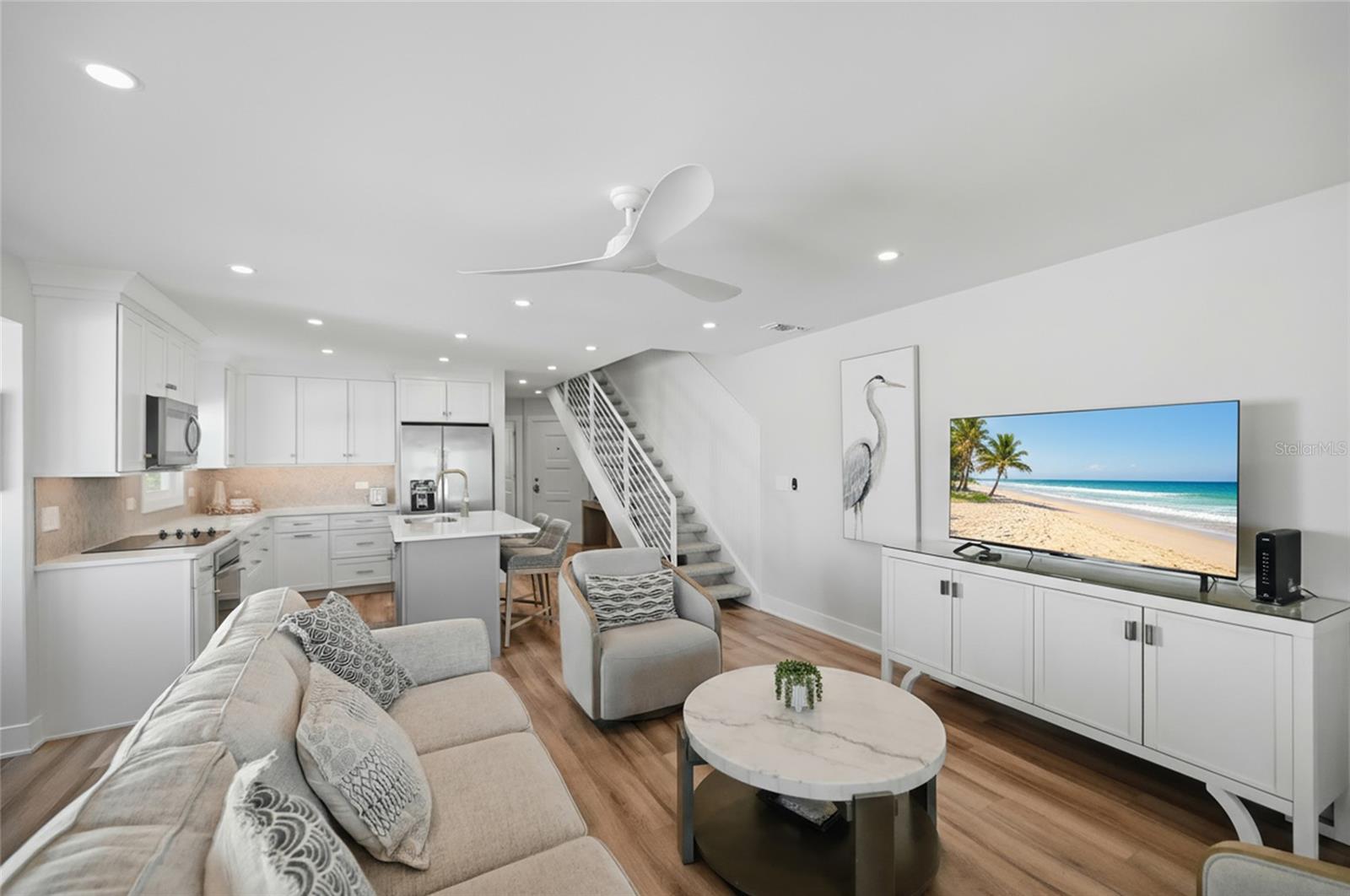 Image 14 of 35 For 380 Gulf Boulevard 1