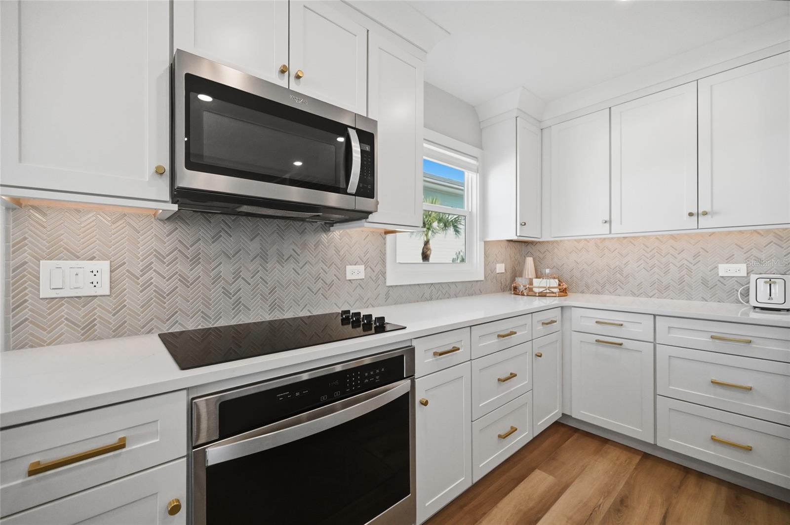 Image 18 of 35 For 380 Gulf Boulevard 1