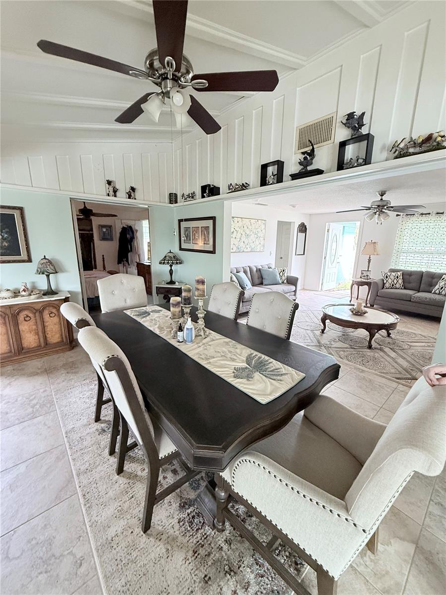 Image 3 of 8 For 644 Blue Lane Nw