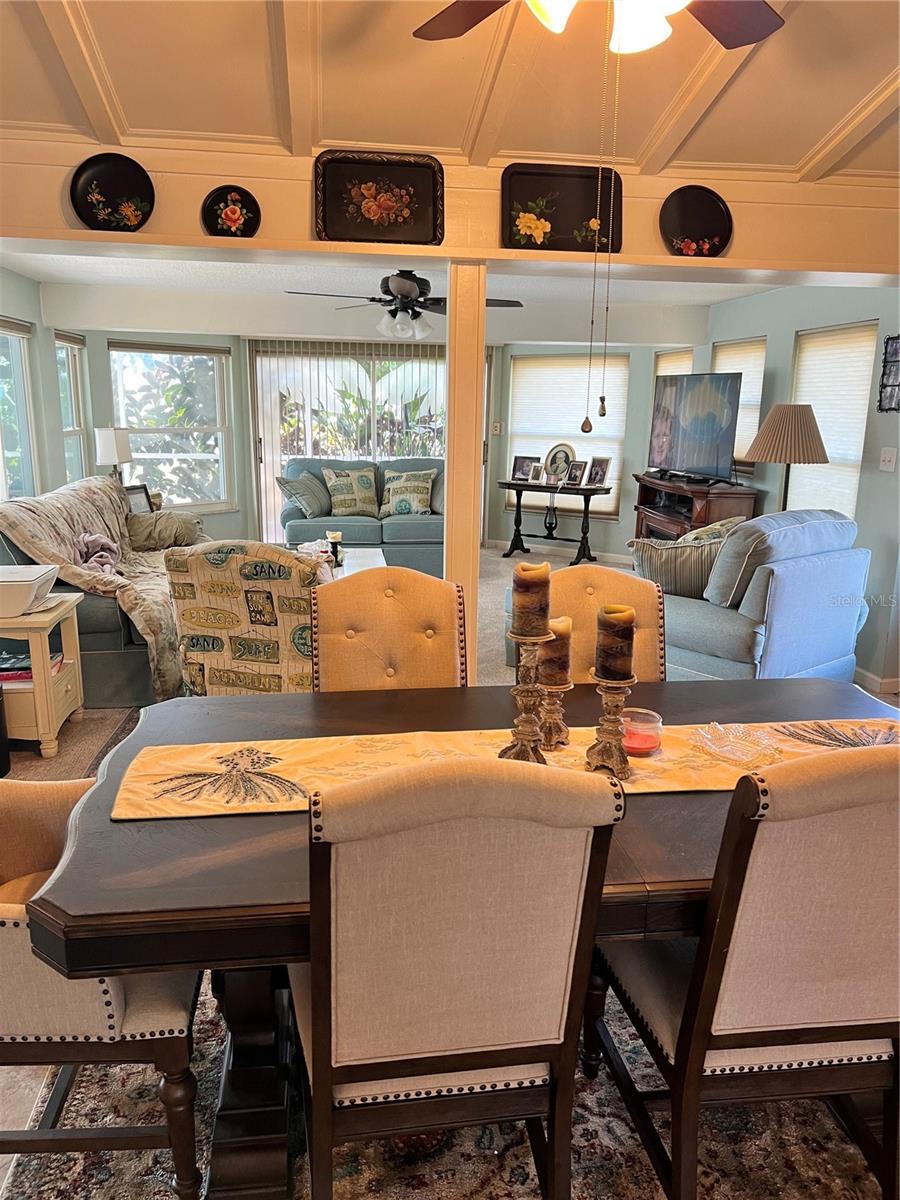 Image 8 of 8 For 644 Blue Lane Nw