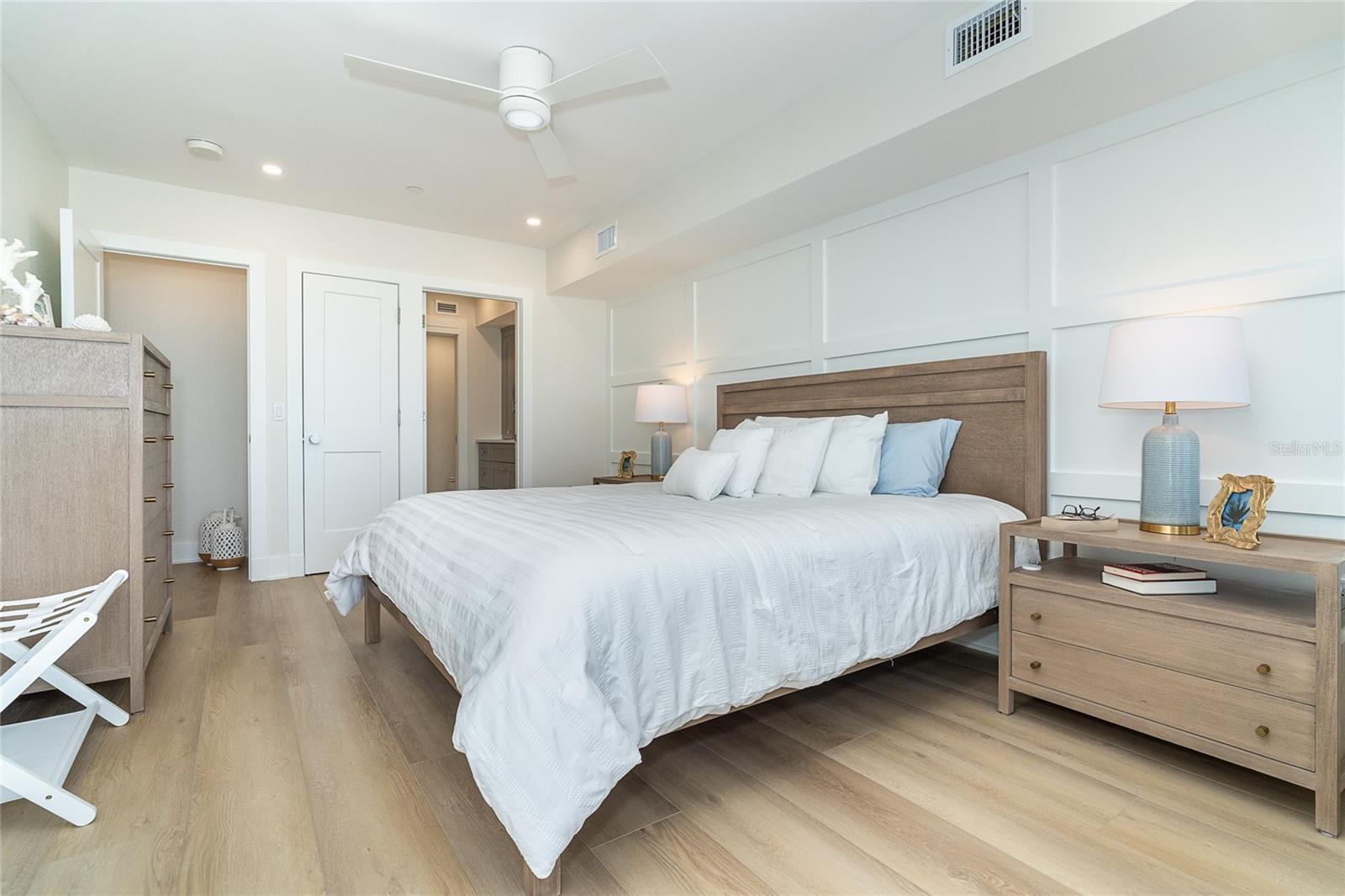 Image 25 of 53 For 7524 Palm Island Drive S 1322