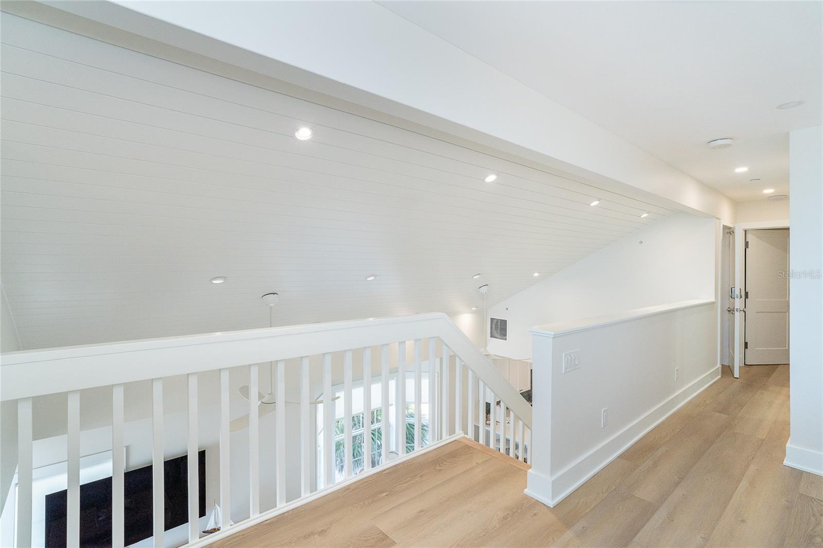 Image 33 of 53 For 7524 Palm Island Drive S 1322