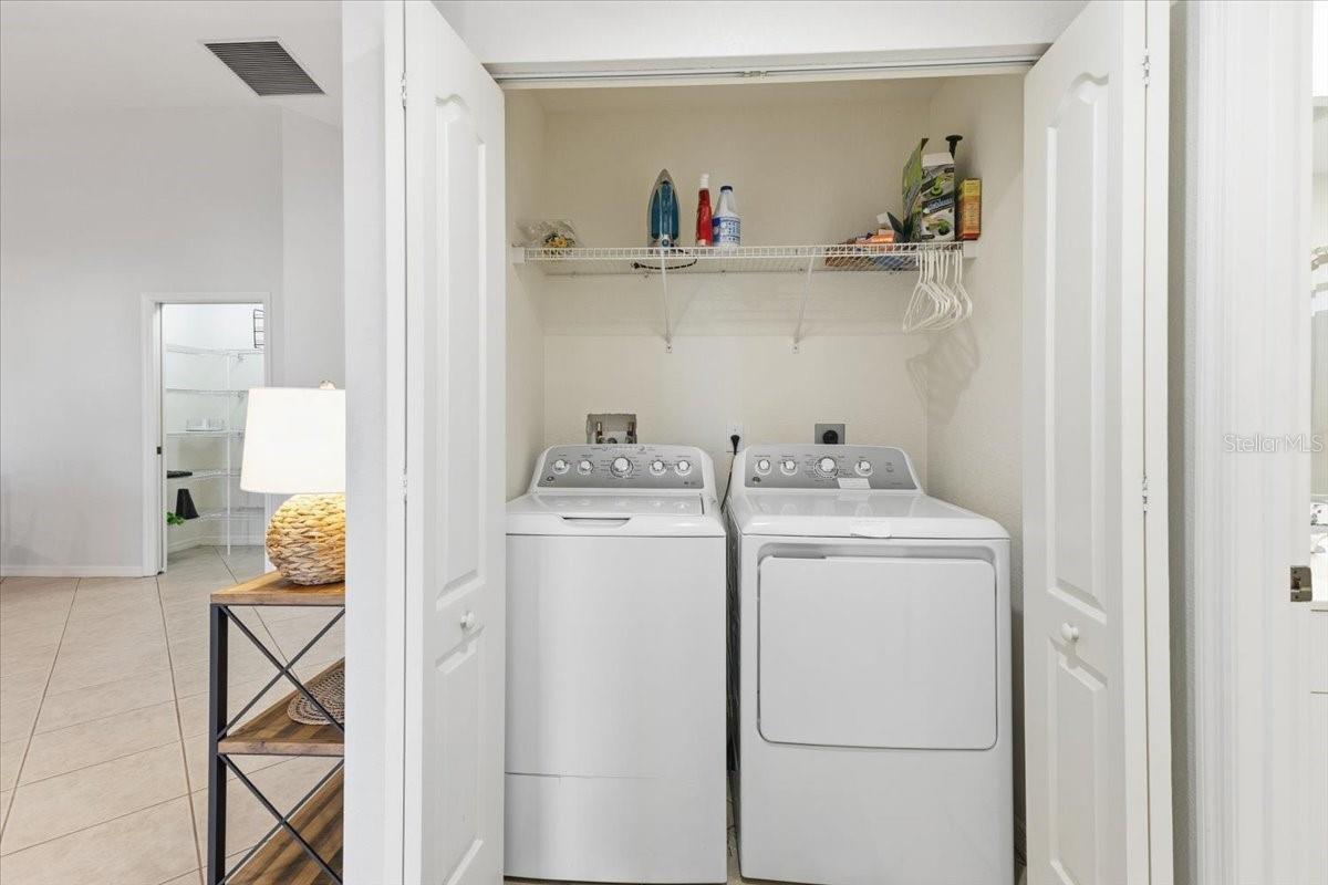 Image 12 of 38 For 8101 Memory Lane 219