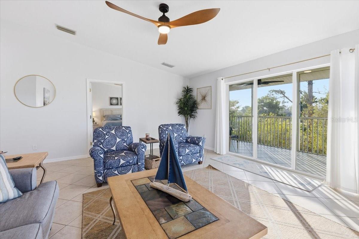 Image 16 of 38 For 8101 Memory Lane 219