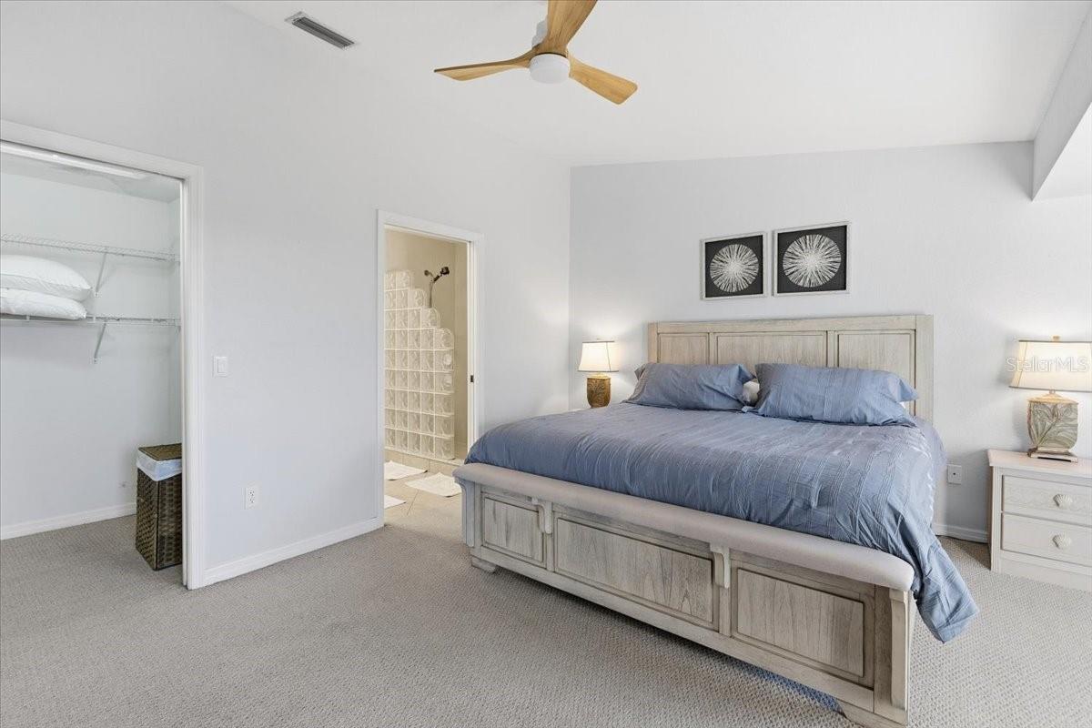 Image 18 of 38 For 8101 Memory Lane 219