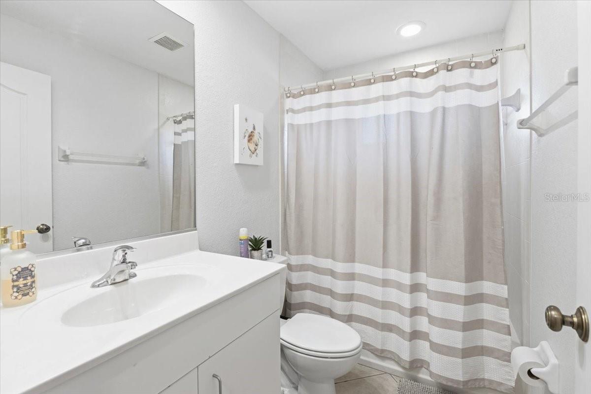 Image 25 of 38 For 8101 Memory Lane 219