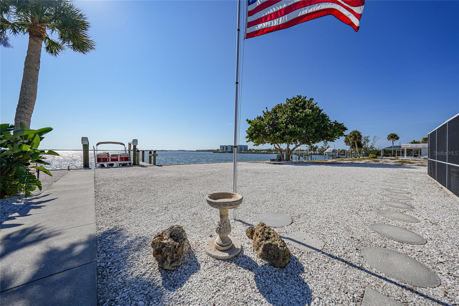 Image 31 of 52 For 1350 Aqua View Lane